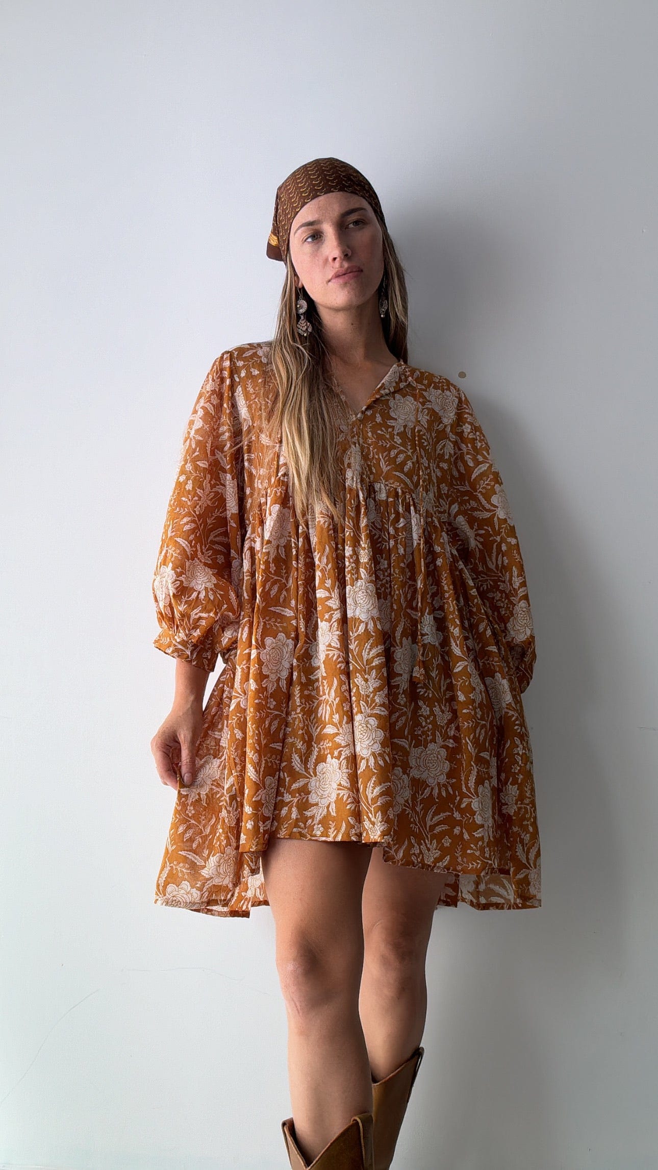 hara mini dress Hara Short Lantern Sleeve Dress, Sistergolden