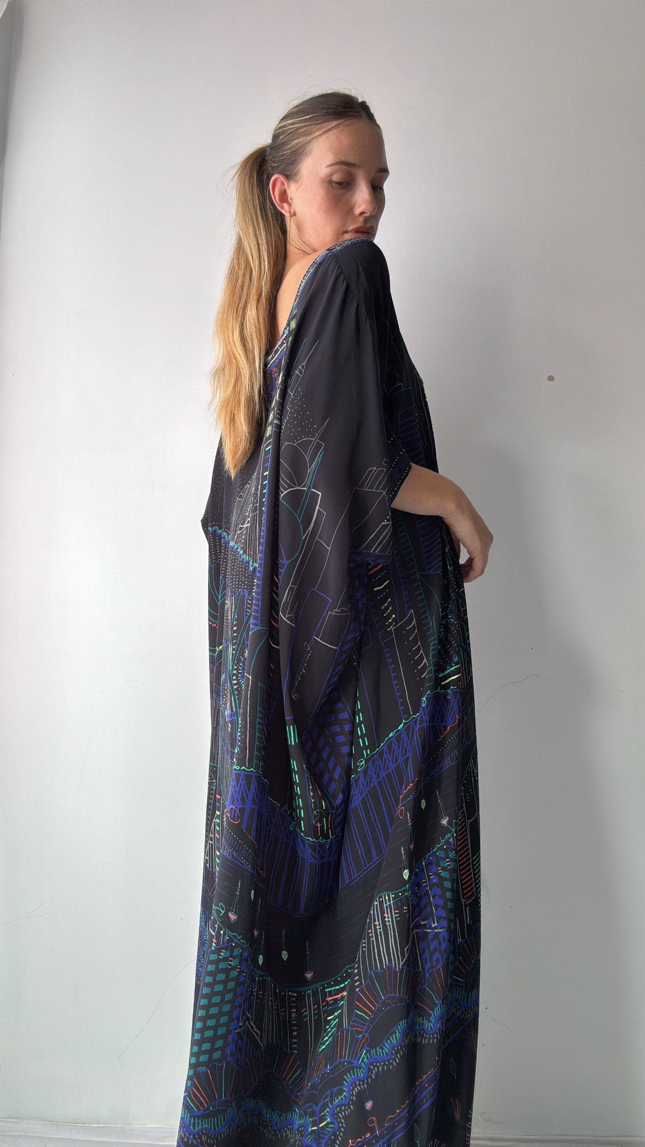 Camilla Nocturnal Neons Kaftan, Camilla, Sistergolden