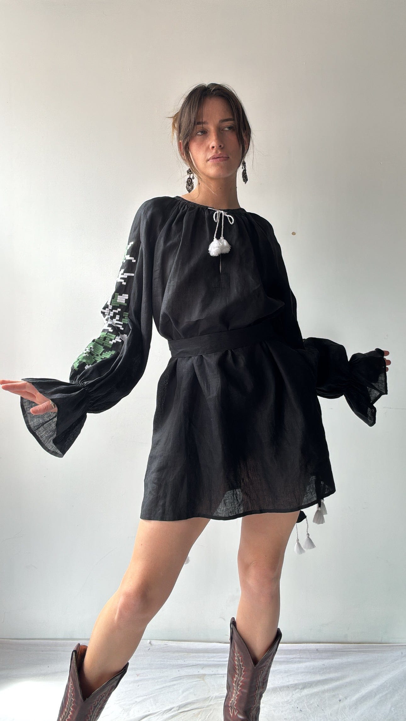 March 11 Dress March 11 Black Linen Dress/Green