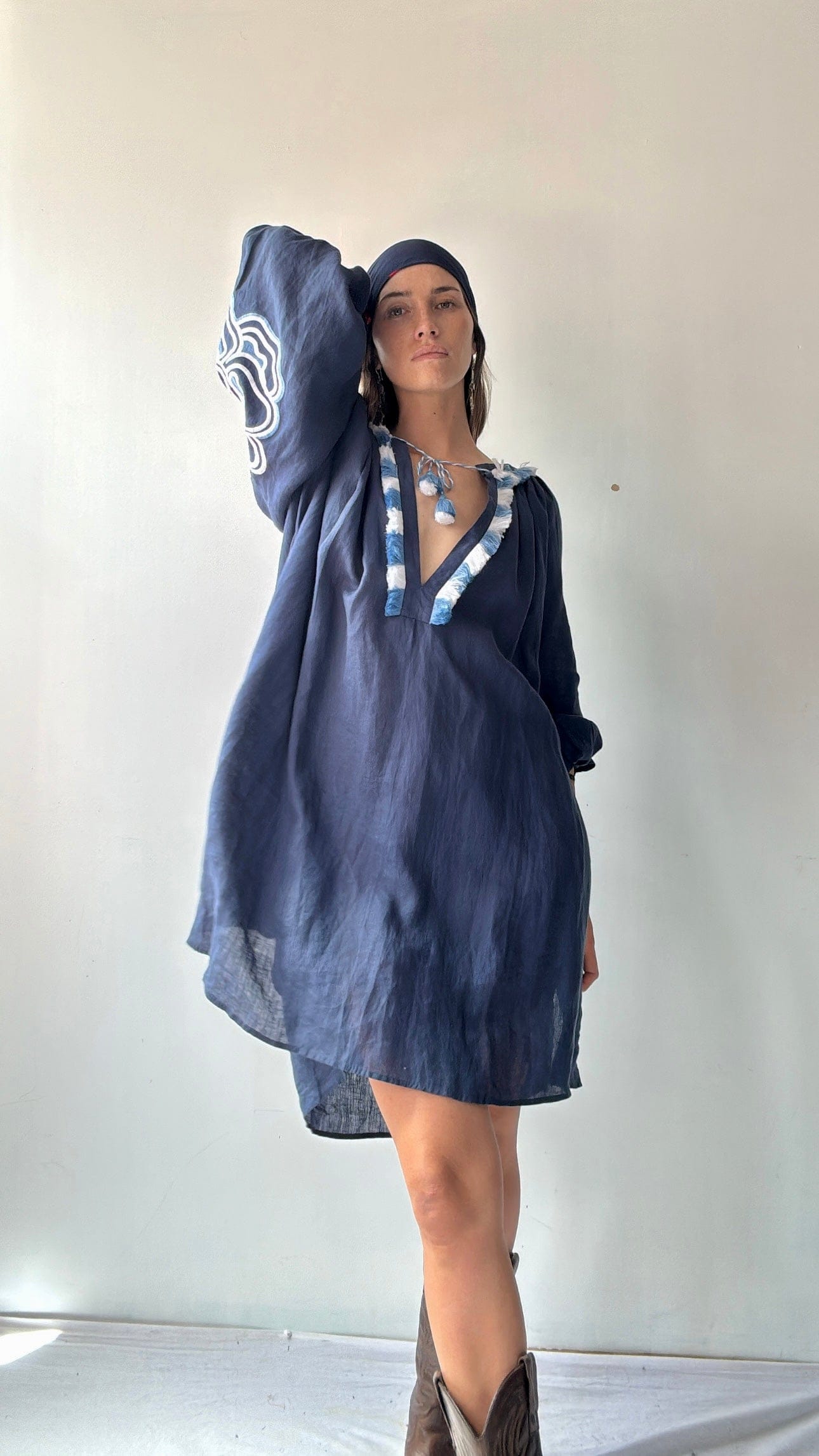 March 11 Dress March 11 Navy Linen Dress/white