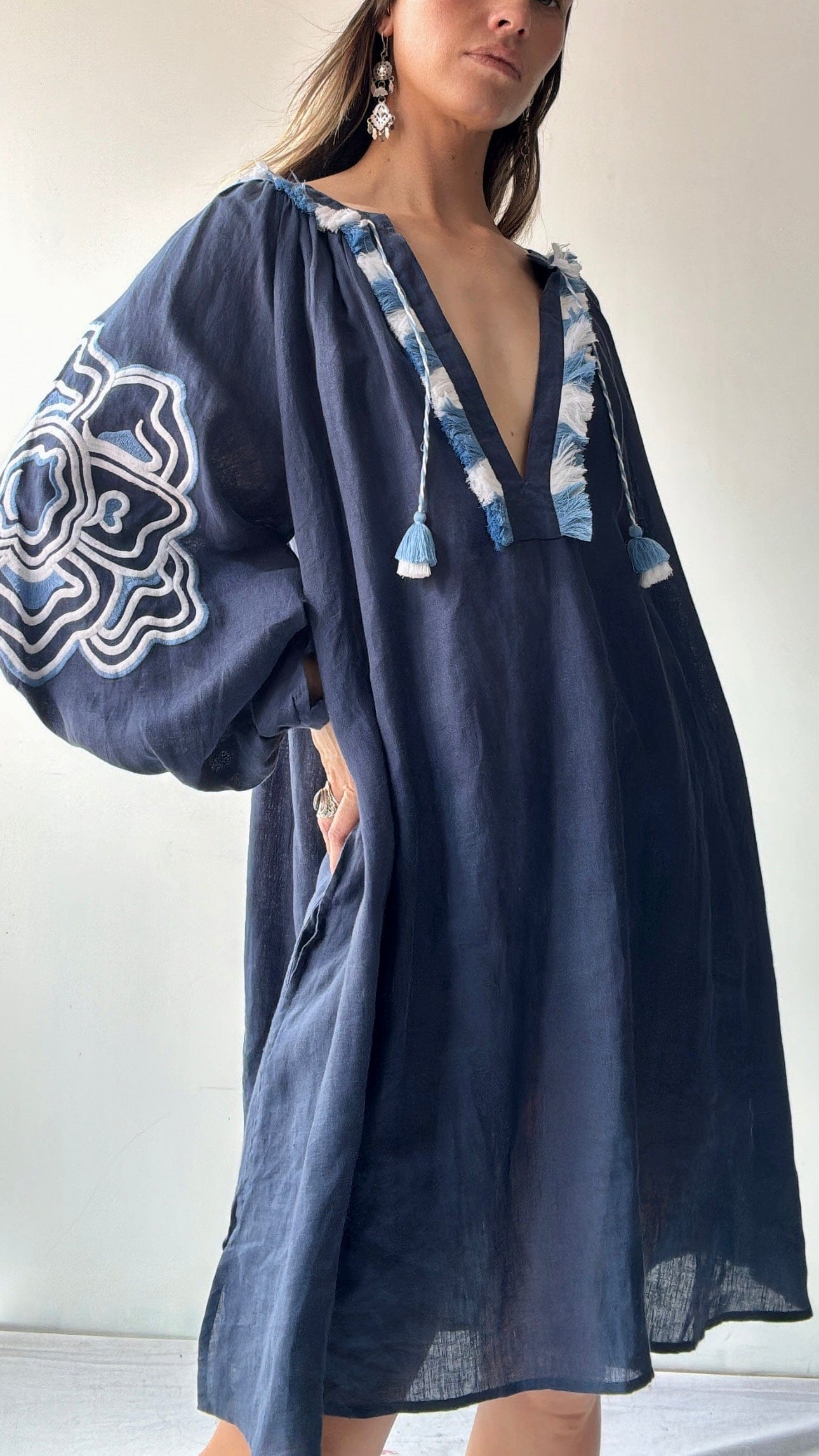 March 11 Dress March 11 Navy Linen Dress/white