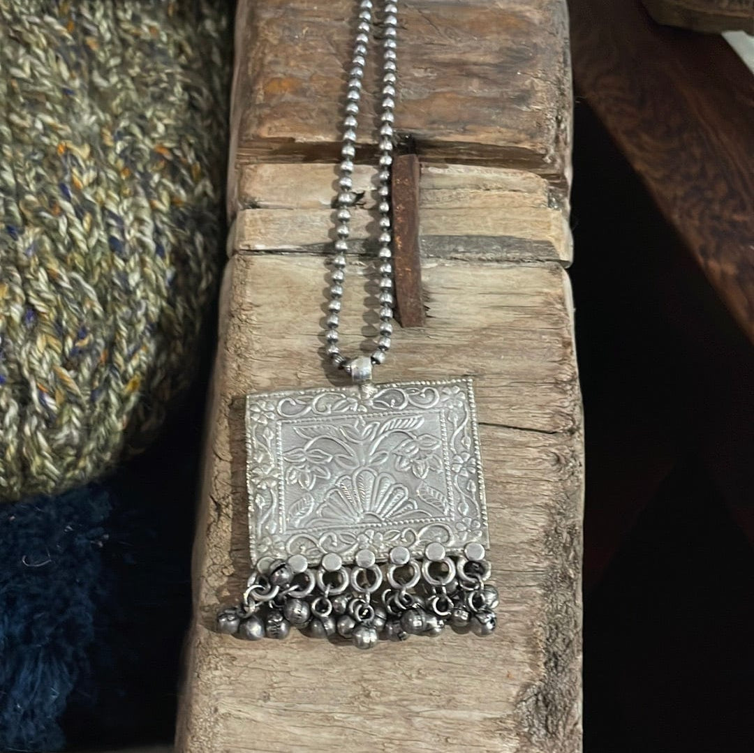 Sistergolden Afghani Necklace Chain Lotus