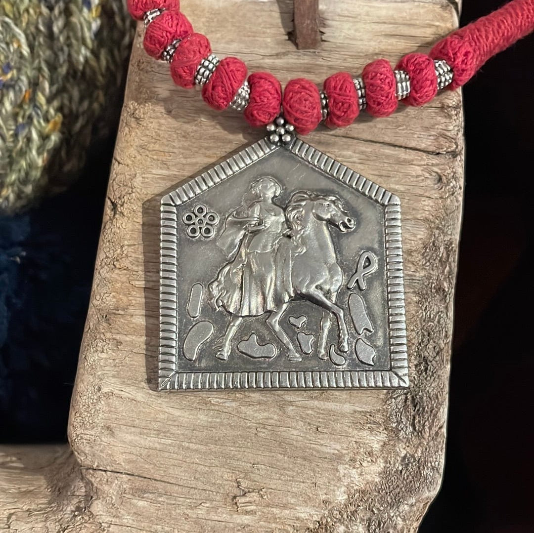 Sistergolden Afghani Red Necklace Horse