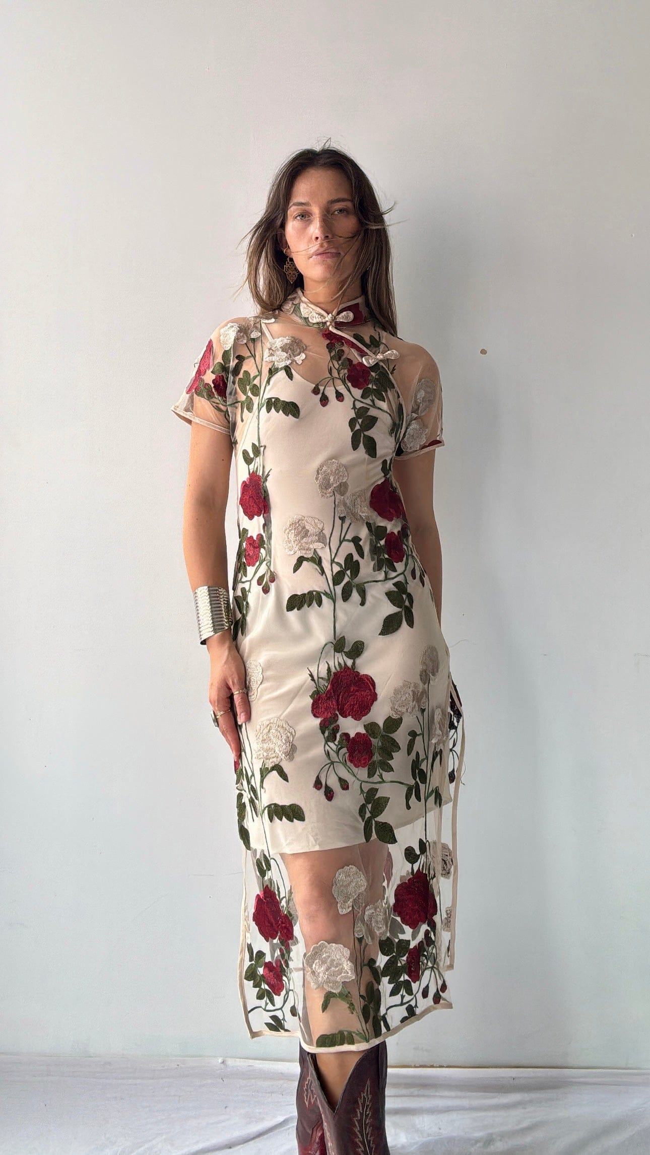 Sistergolden Alba Sheer Cheongsam