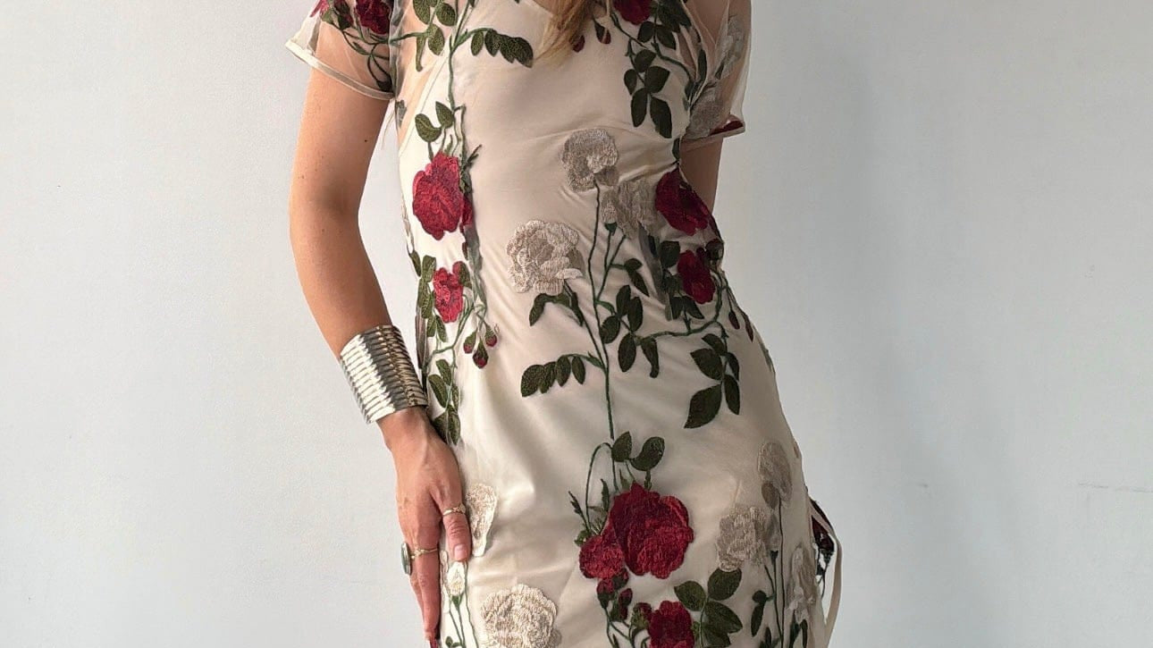 Sistergolden Alba Sheer Cheongsam