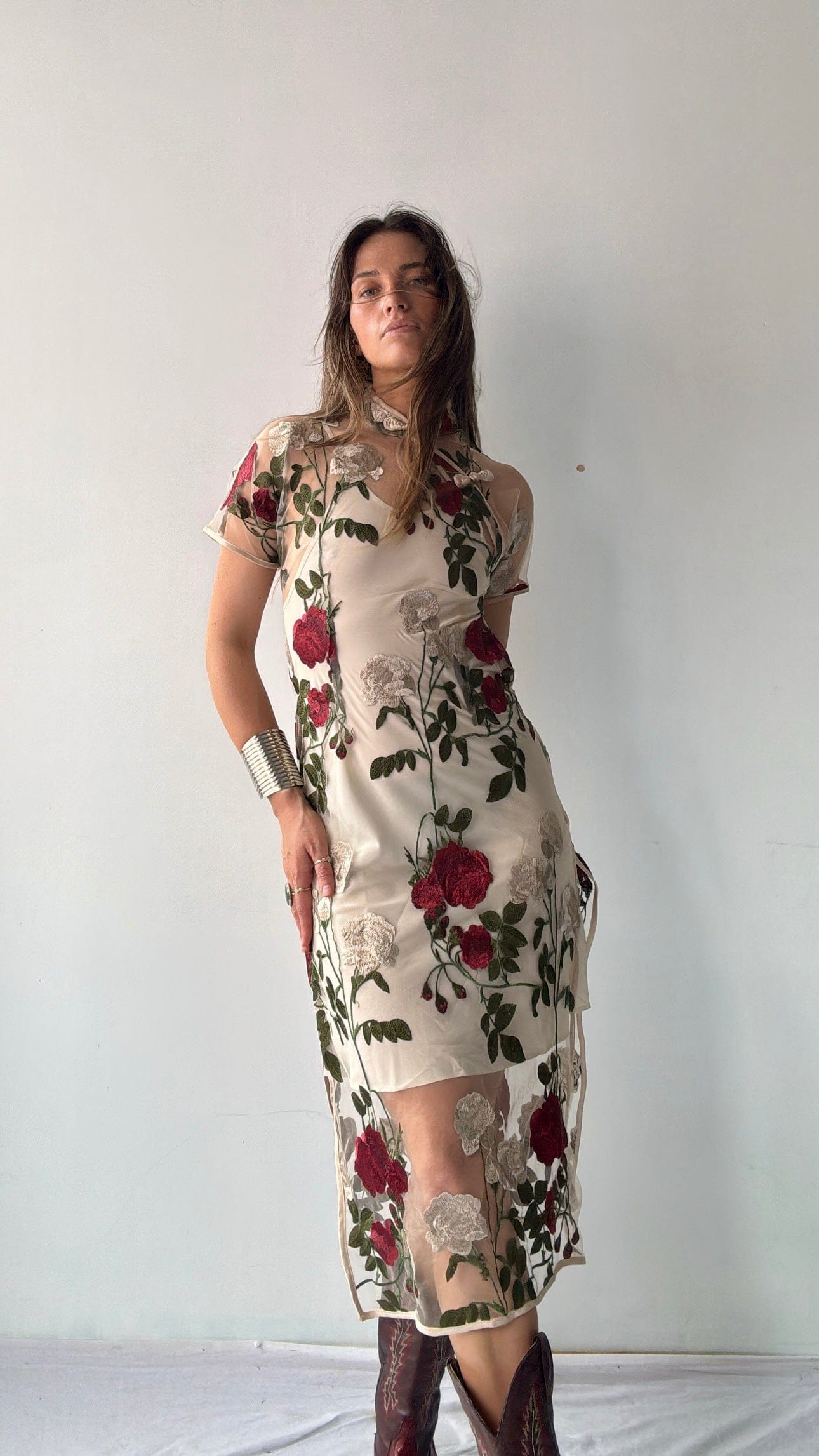 Sistergolden Alba Sheer Cheongsam