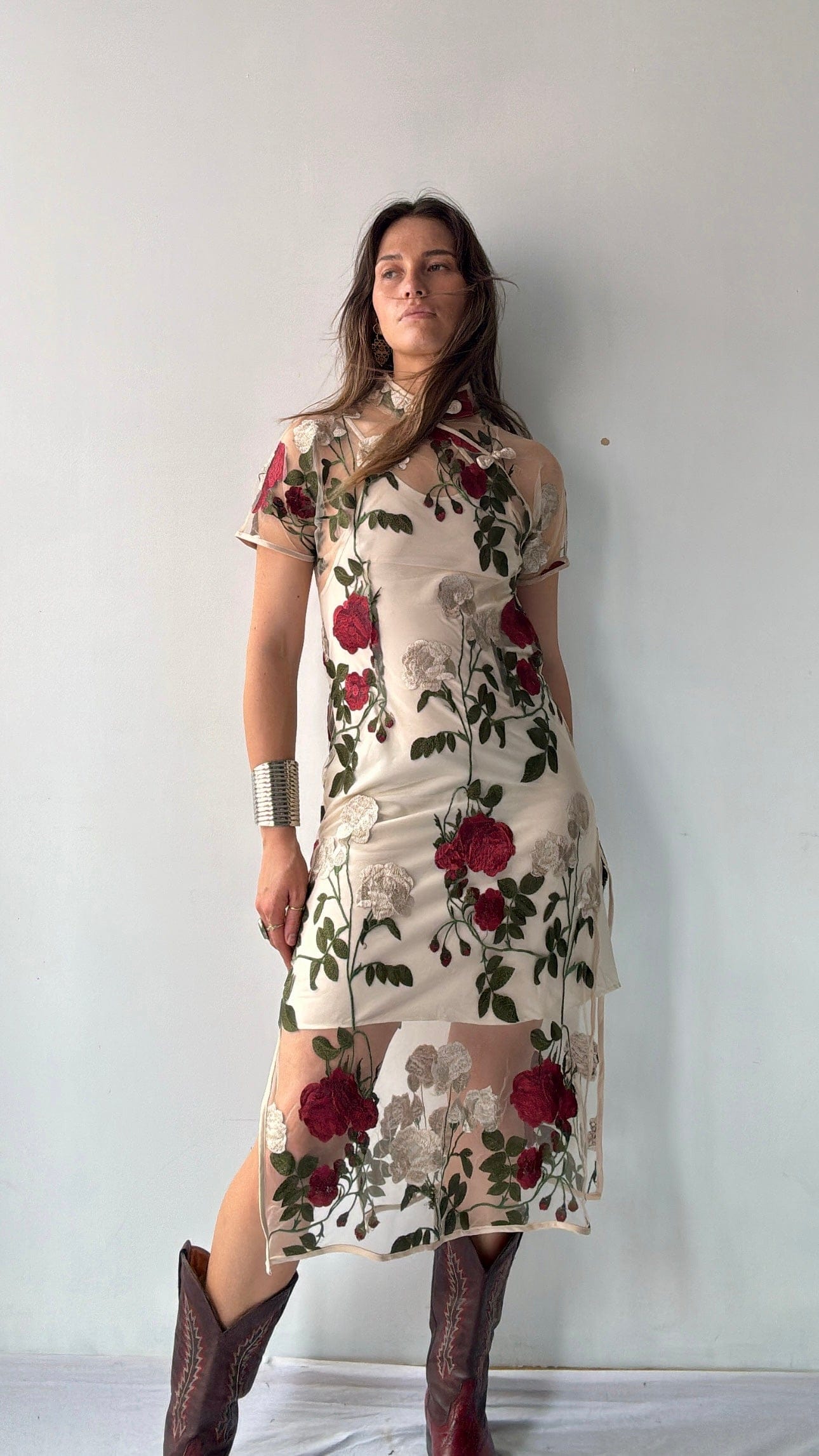 Sistergolden Alba Sheer Cheongsam