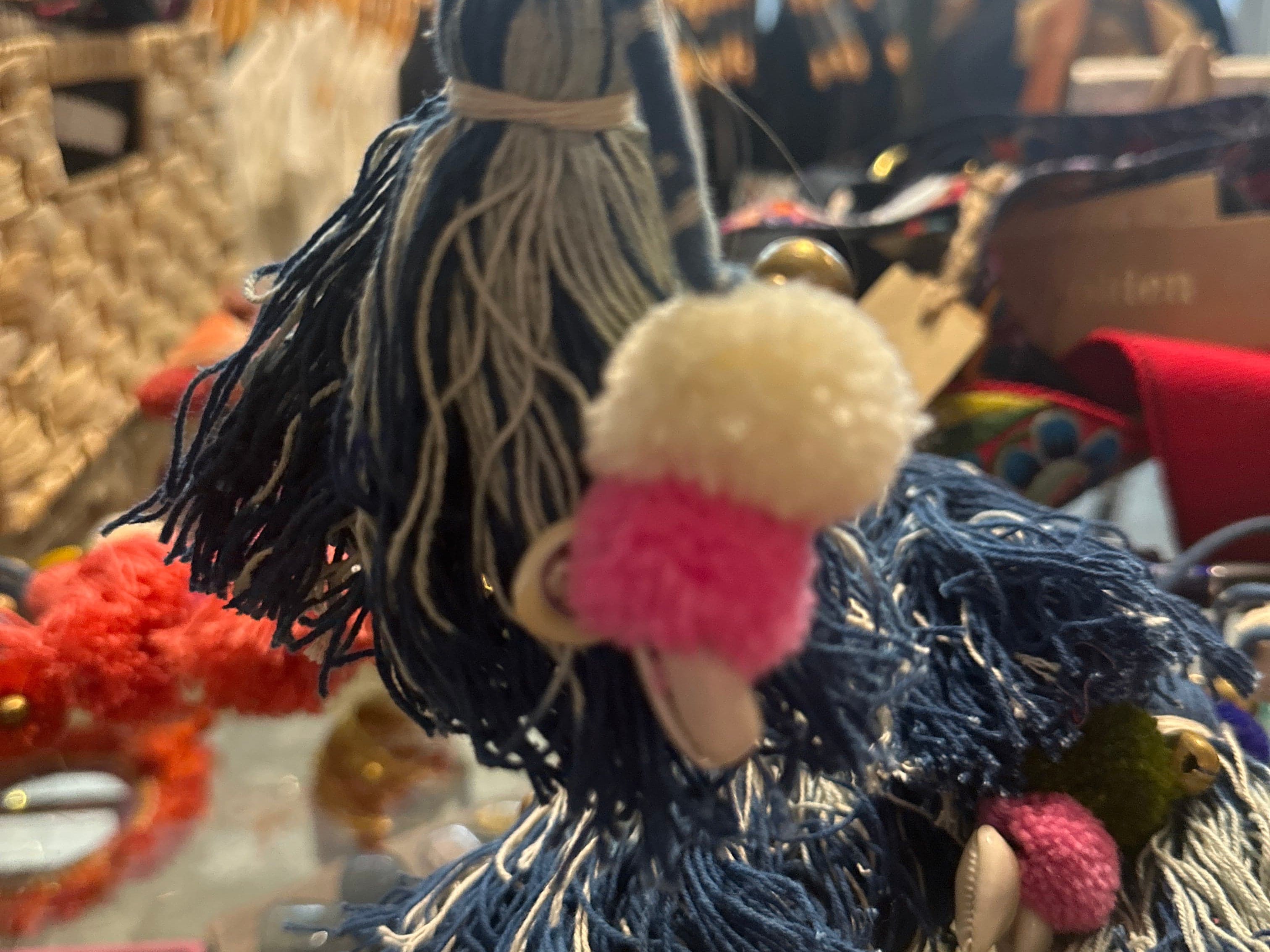 SisterGolden Apparel & Accessories 2 Leg Tassel Keyring