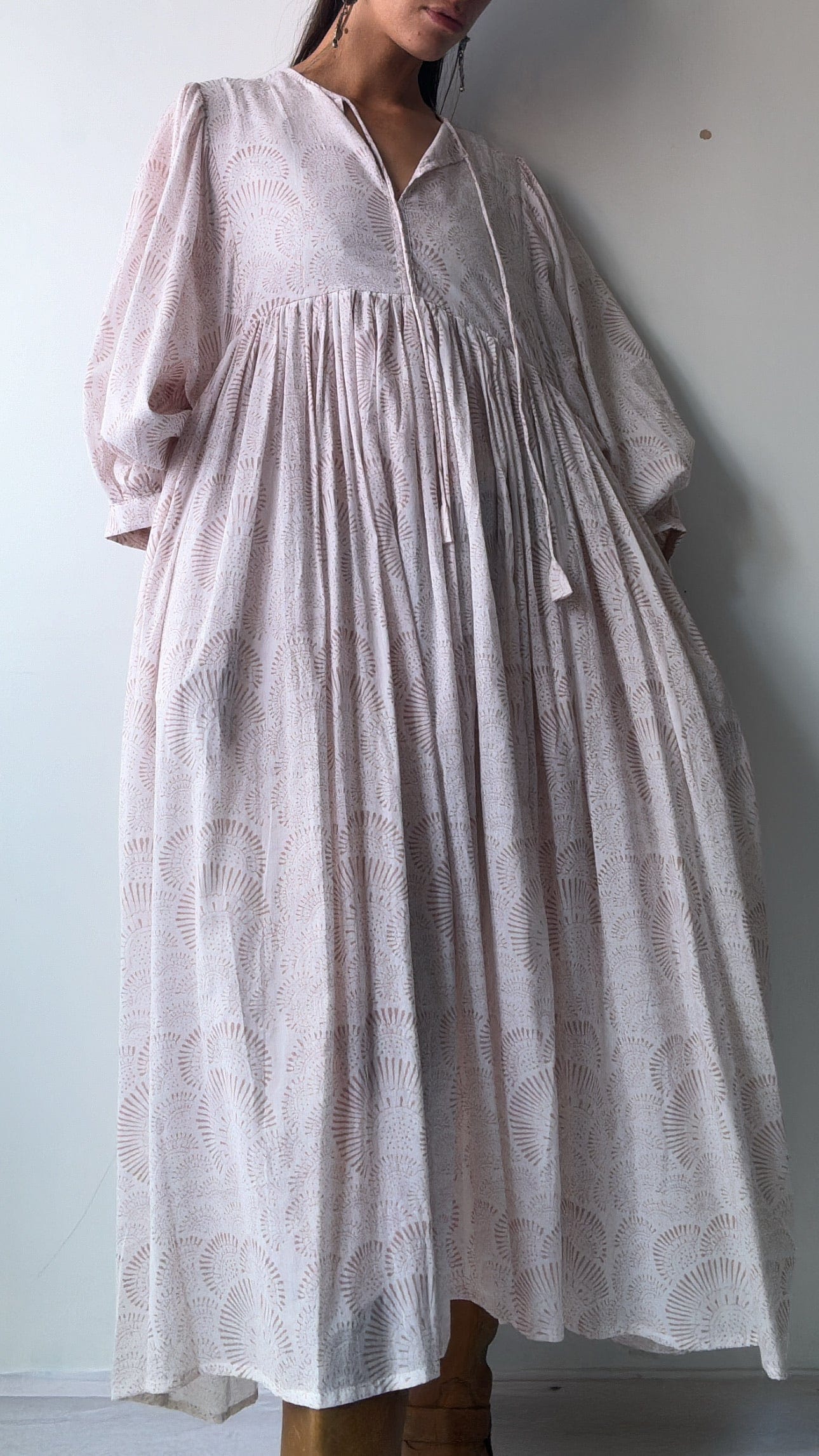 Anya Midi Lantern Sleeve Dress, Sistergolden, Sistergolden