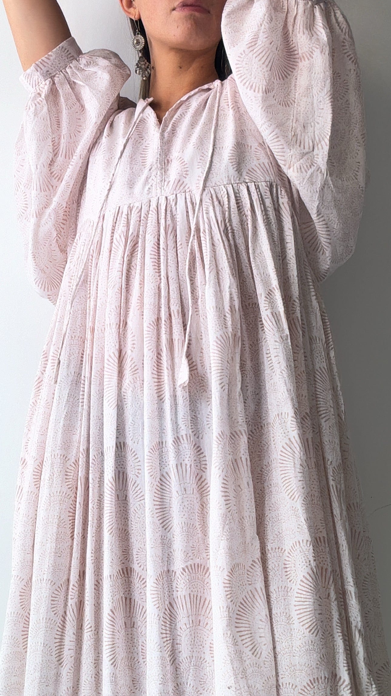 Anya Midi Lantern Sleeve Dress, Sistergolden, Sistergolden