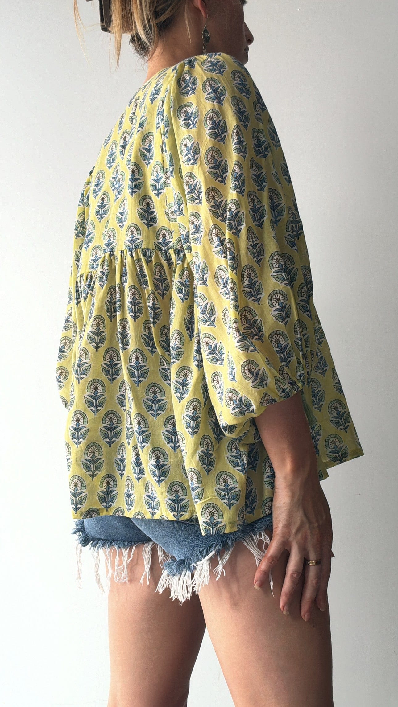 Sistergolden Apparel & Accessories Citri Lantern Sleeve Blouse