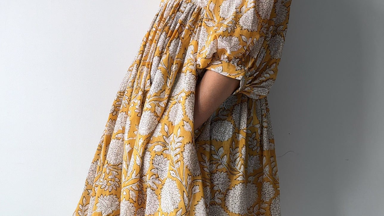 Sistergolden Apparel & Accessories Peony Short Block Pattern Dress