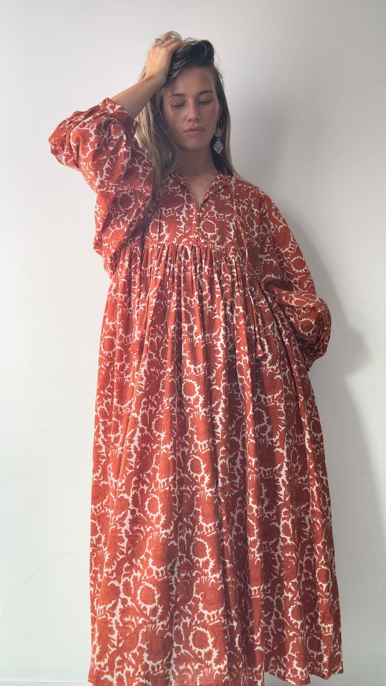 Rus Midi Lantern Sleeve Dress, Sistergolden, Sistergolden