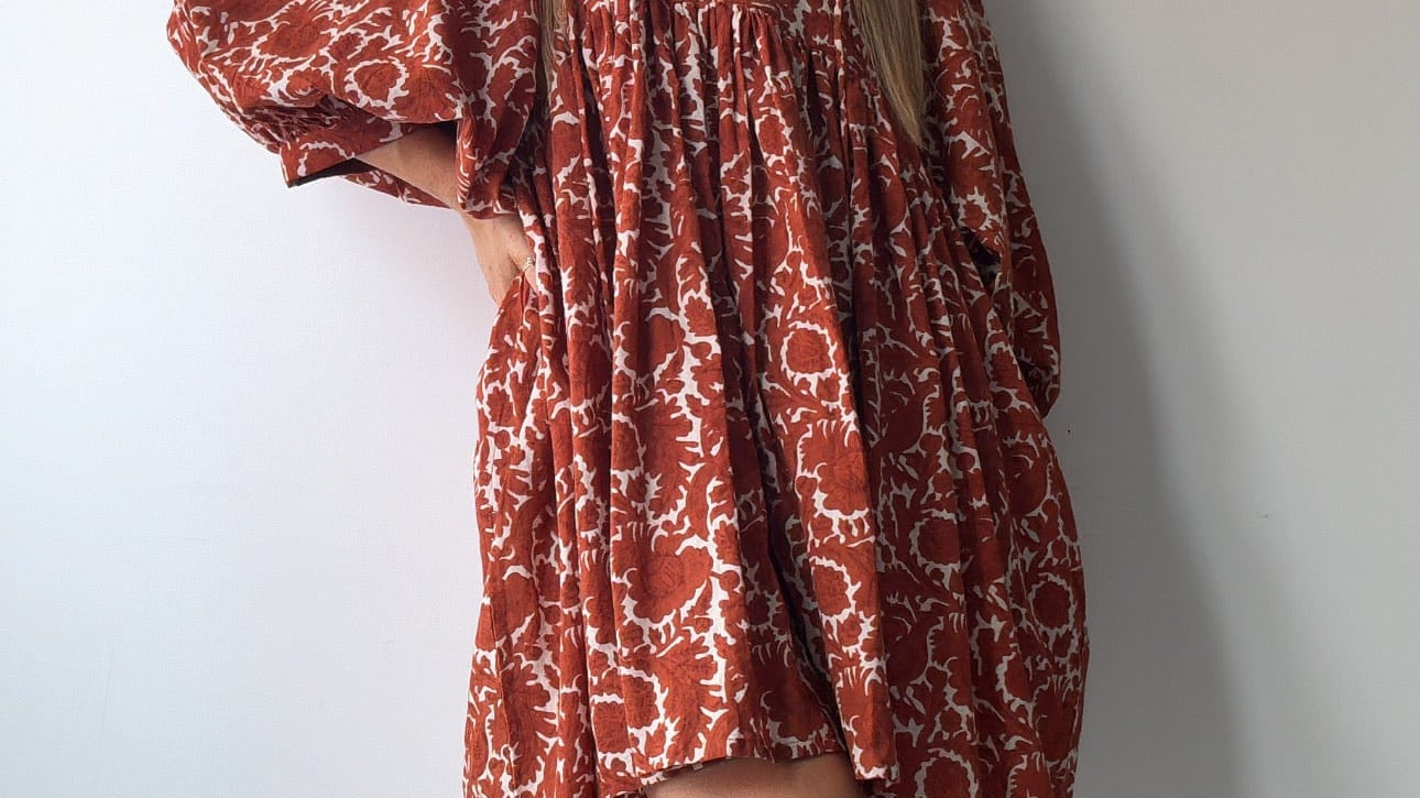 Rus Short Lantern Sleeve Dress, Sistergolden, Sistergolden