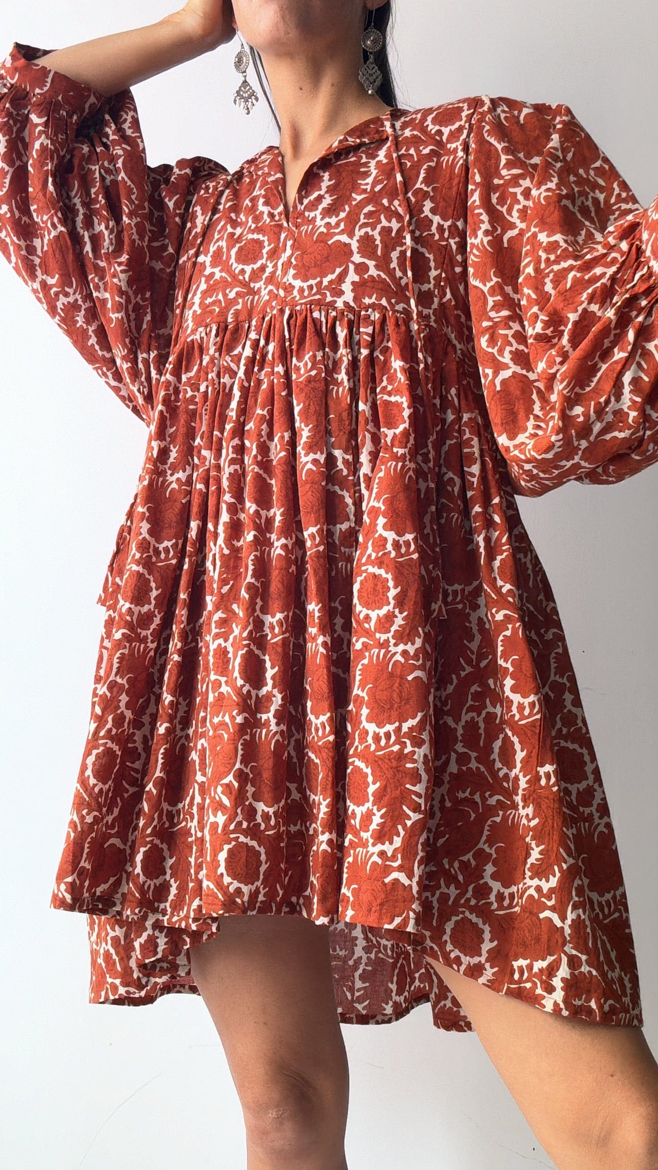 Rus Short Lantern Sleeve Dress, Sistergolden, Sistergolden