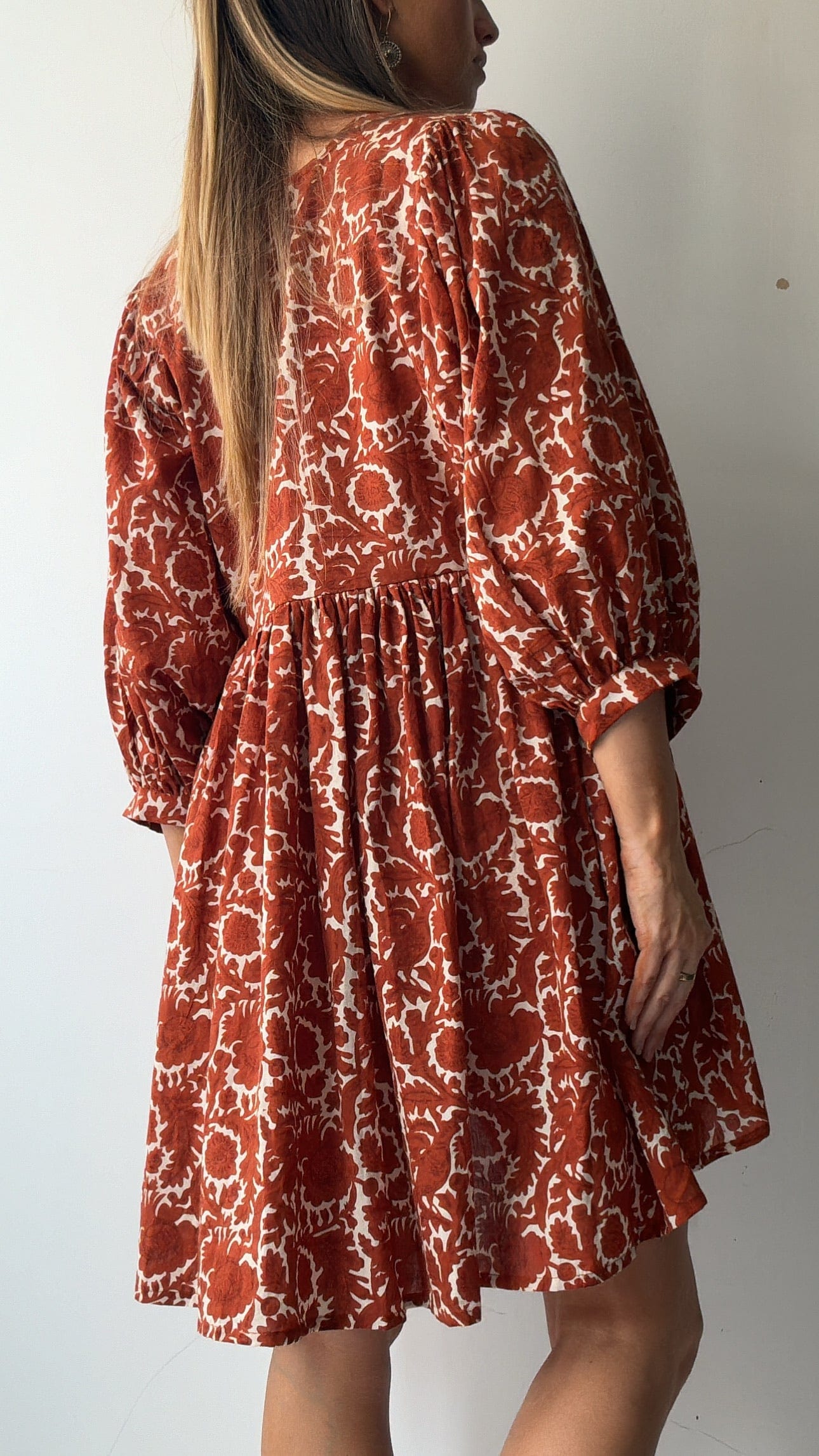 Rus Short Lantern Sleeve Dress, Sistergolden, Sistergolden