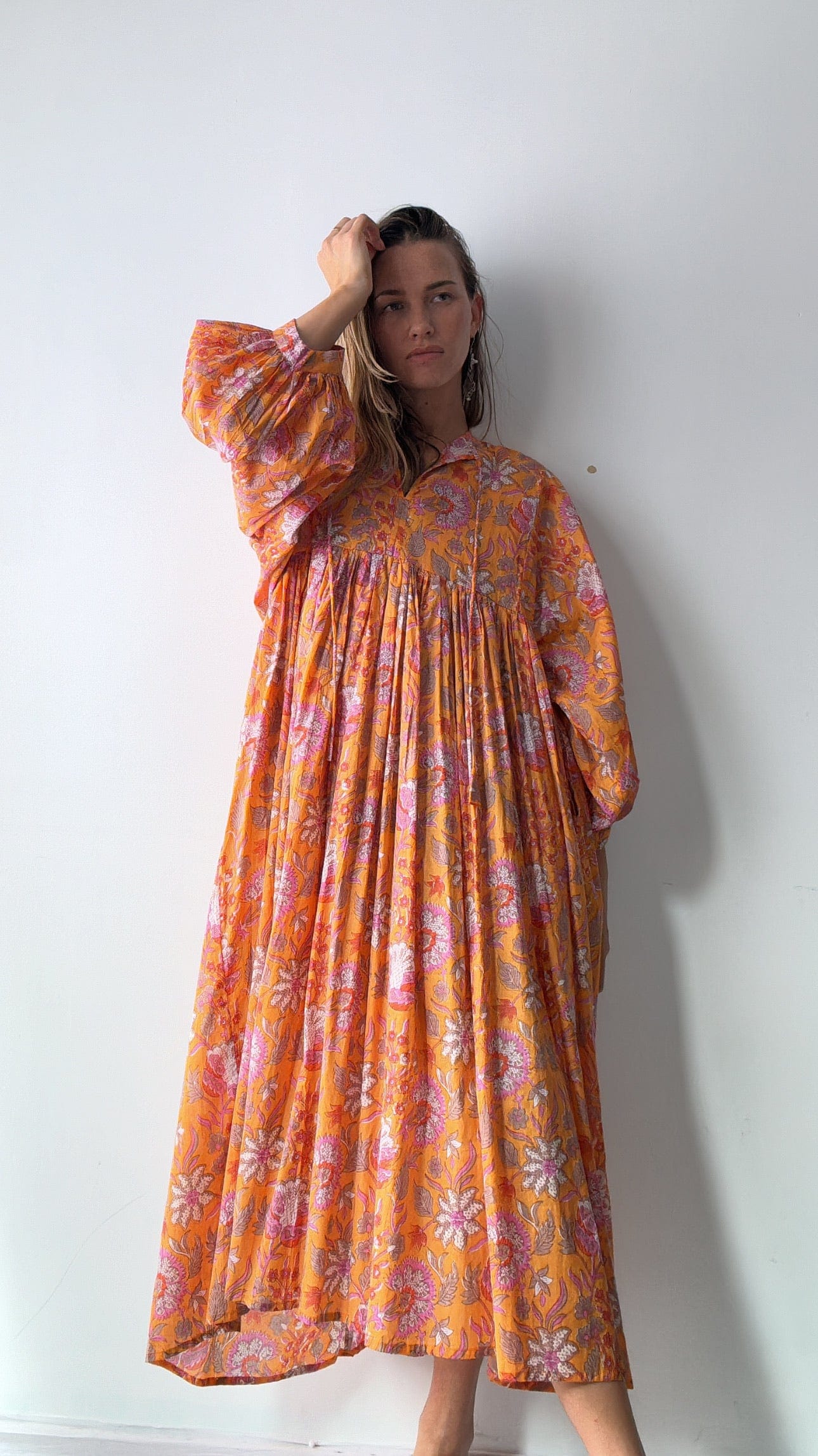 Sistergolden Apparel & Accessories Sano Lantern Sleeve Midi Dress