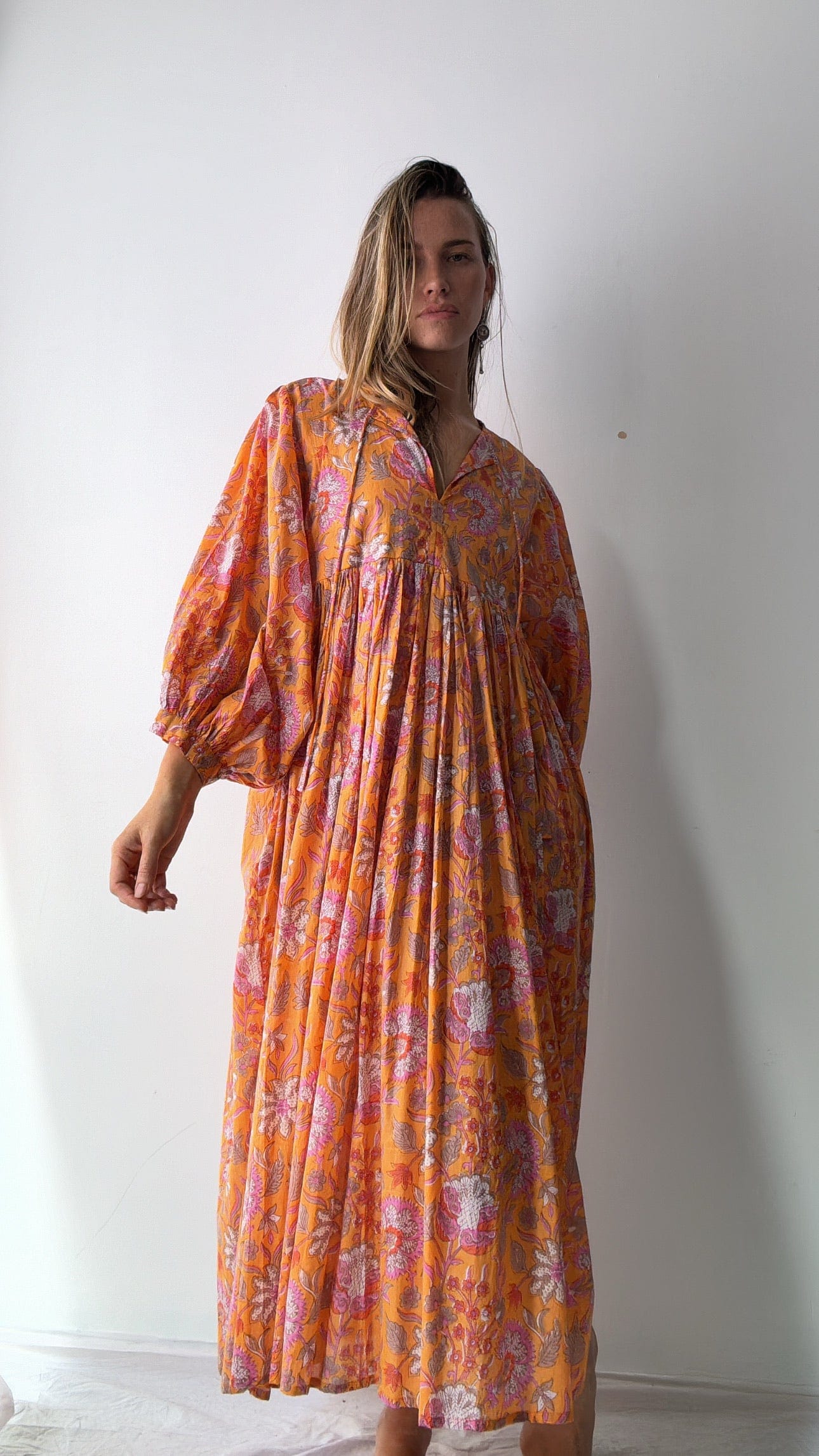 Sistergolden Apparel & Accessories Sano Lantern Sleeve Midi Dress