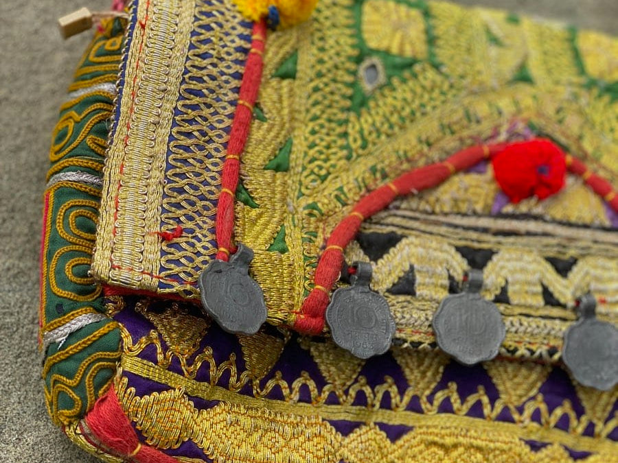 SisterGolden Bags Banjara Emerald Clutch