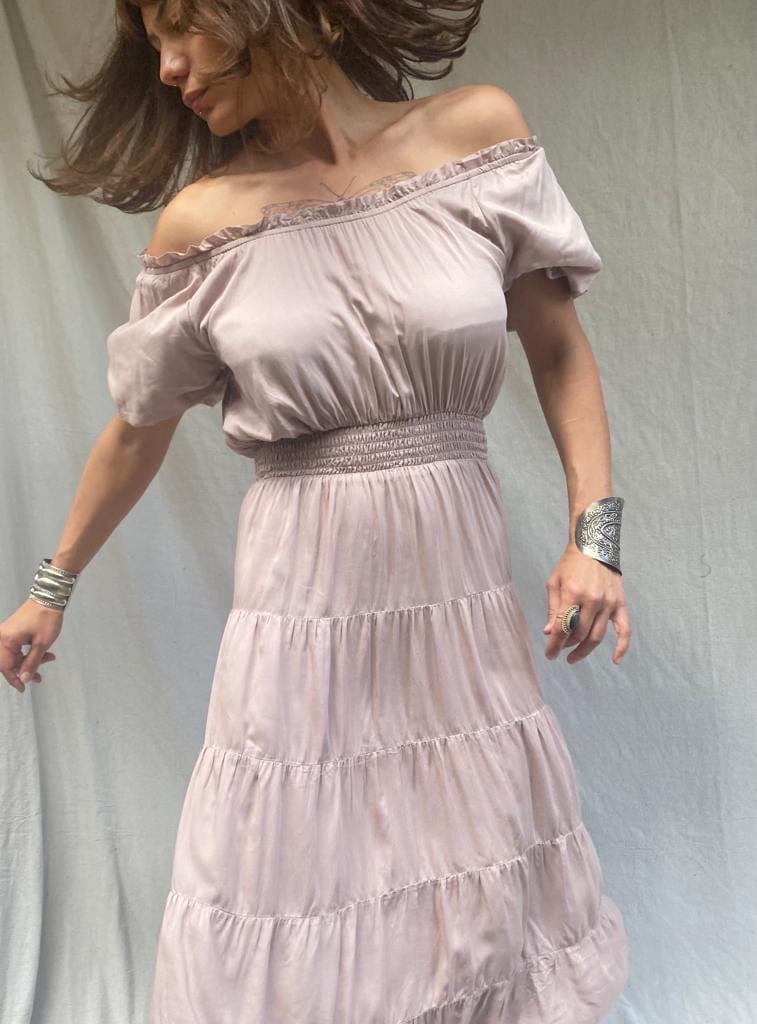 Sistergolden Carolina Maxi Dress Taupe