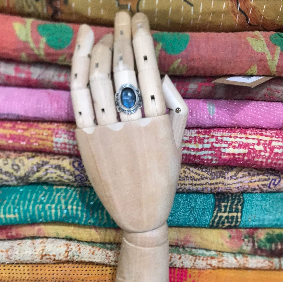 SisterGolden Ditya Labradorite Gemstone Ring