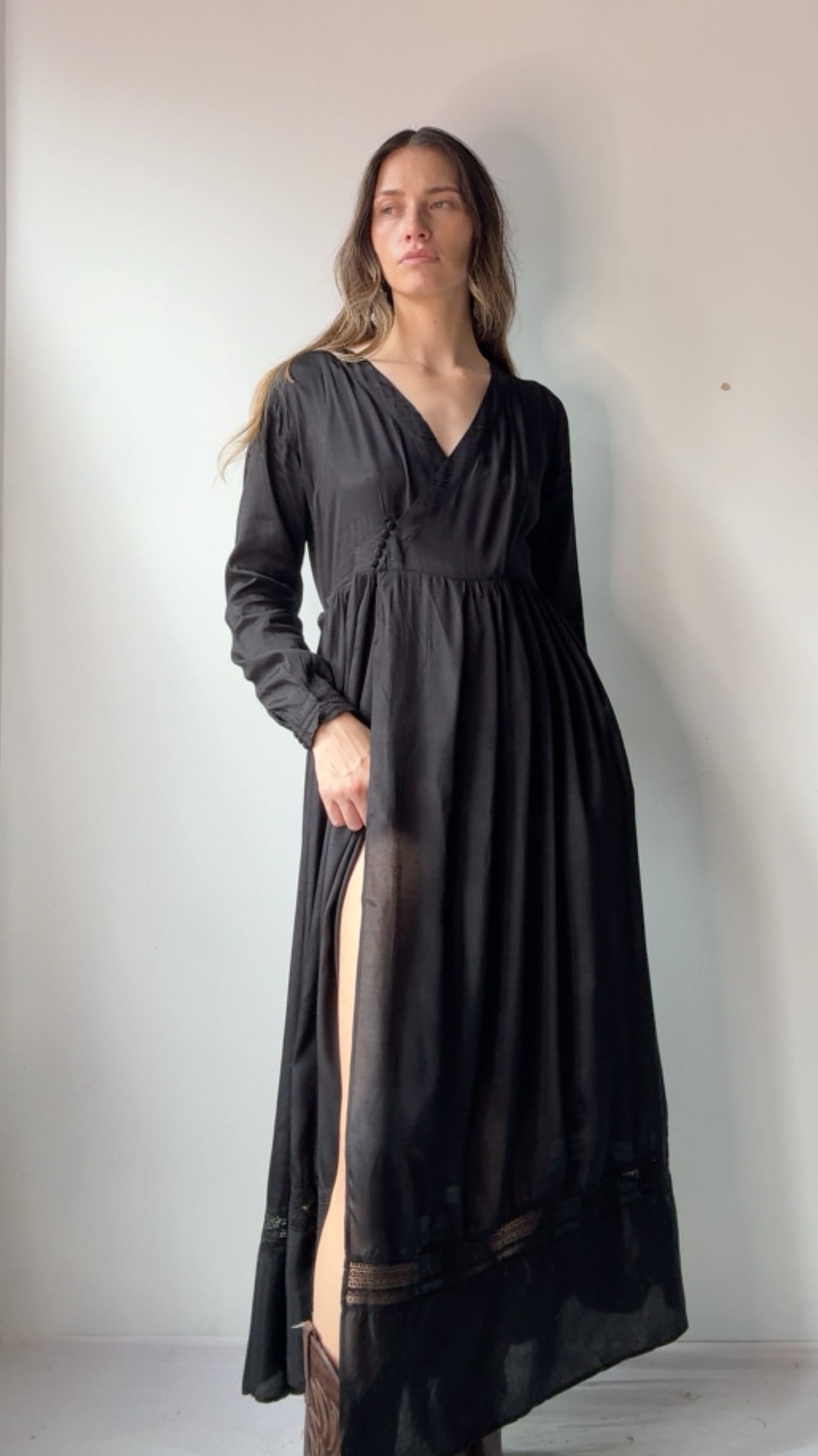 Sistergolden Dress Kimiko Midi Dress