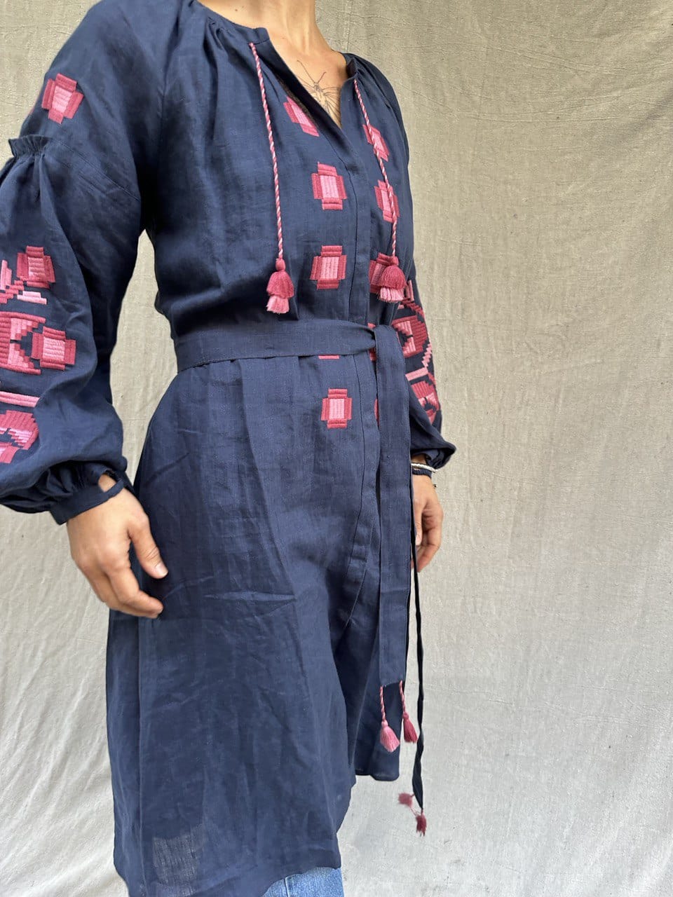 Sistergolden Dress Navy Linen Dress/Pink