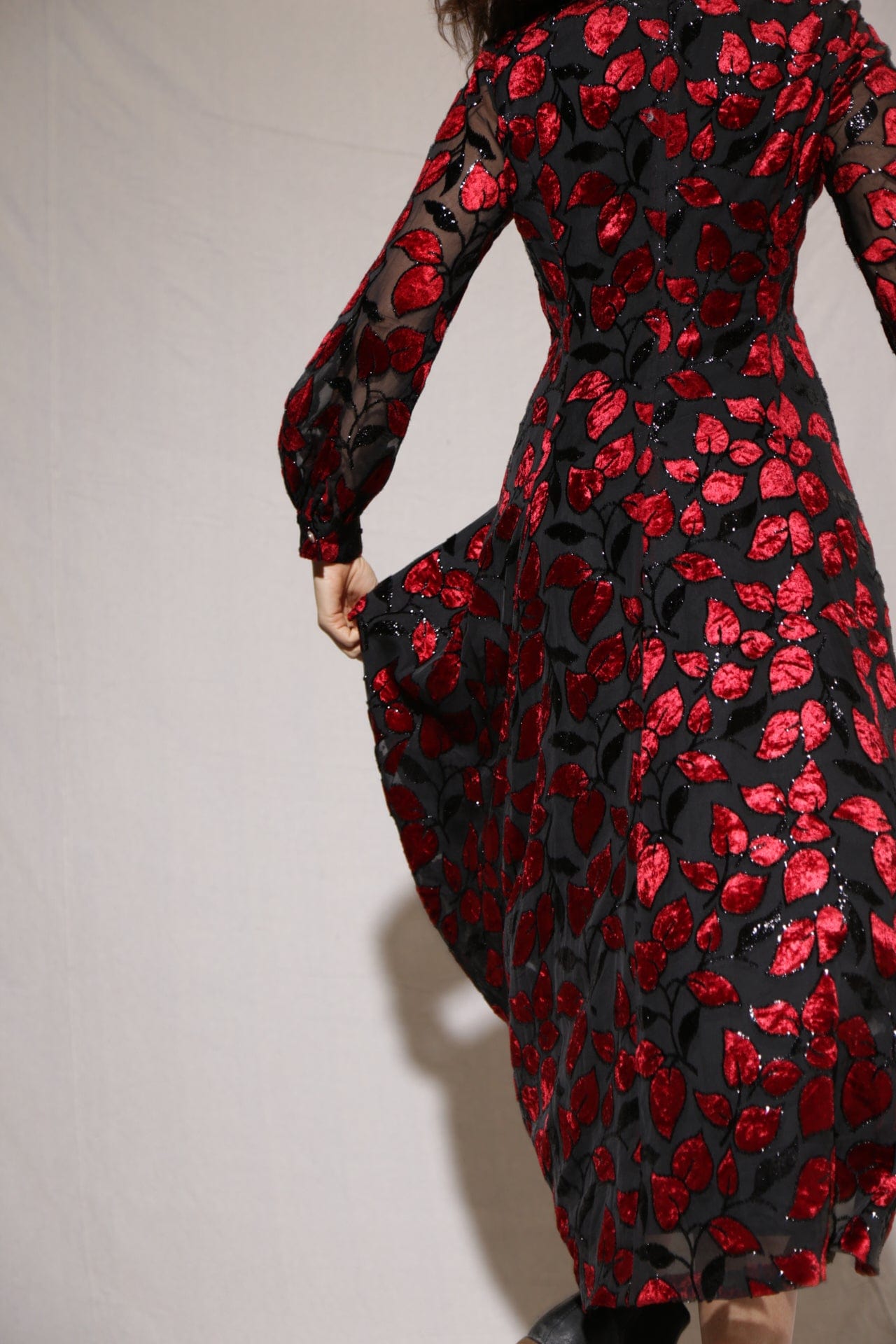SisterGolden Dress Ruby Leaf Vintage Dress