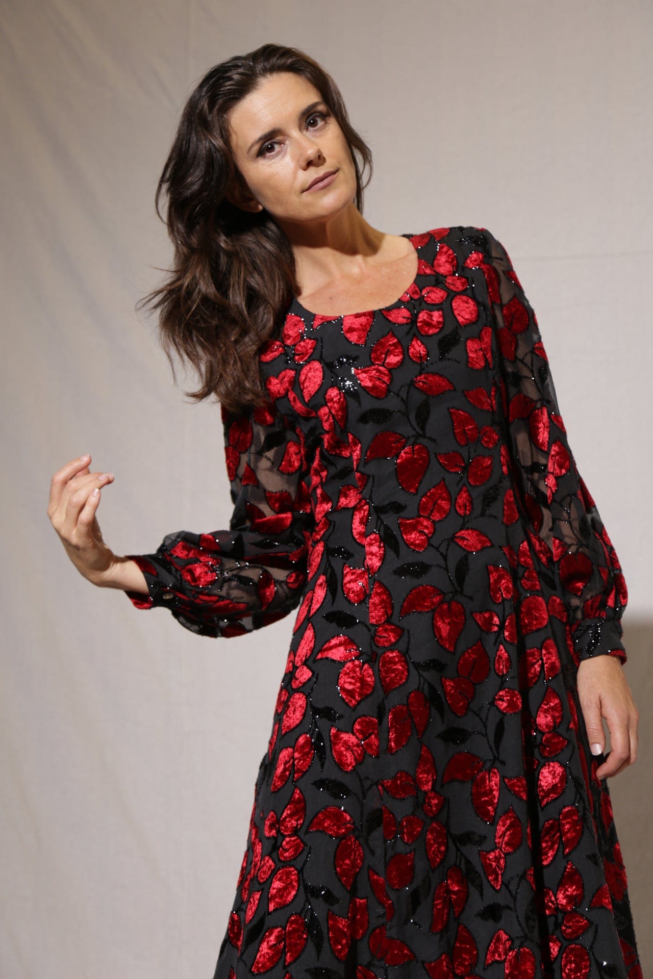 SisterGolden Dress Ruby Leaf Vintage Dress