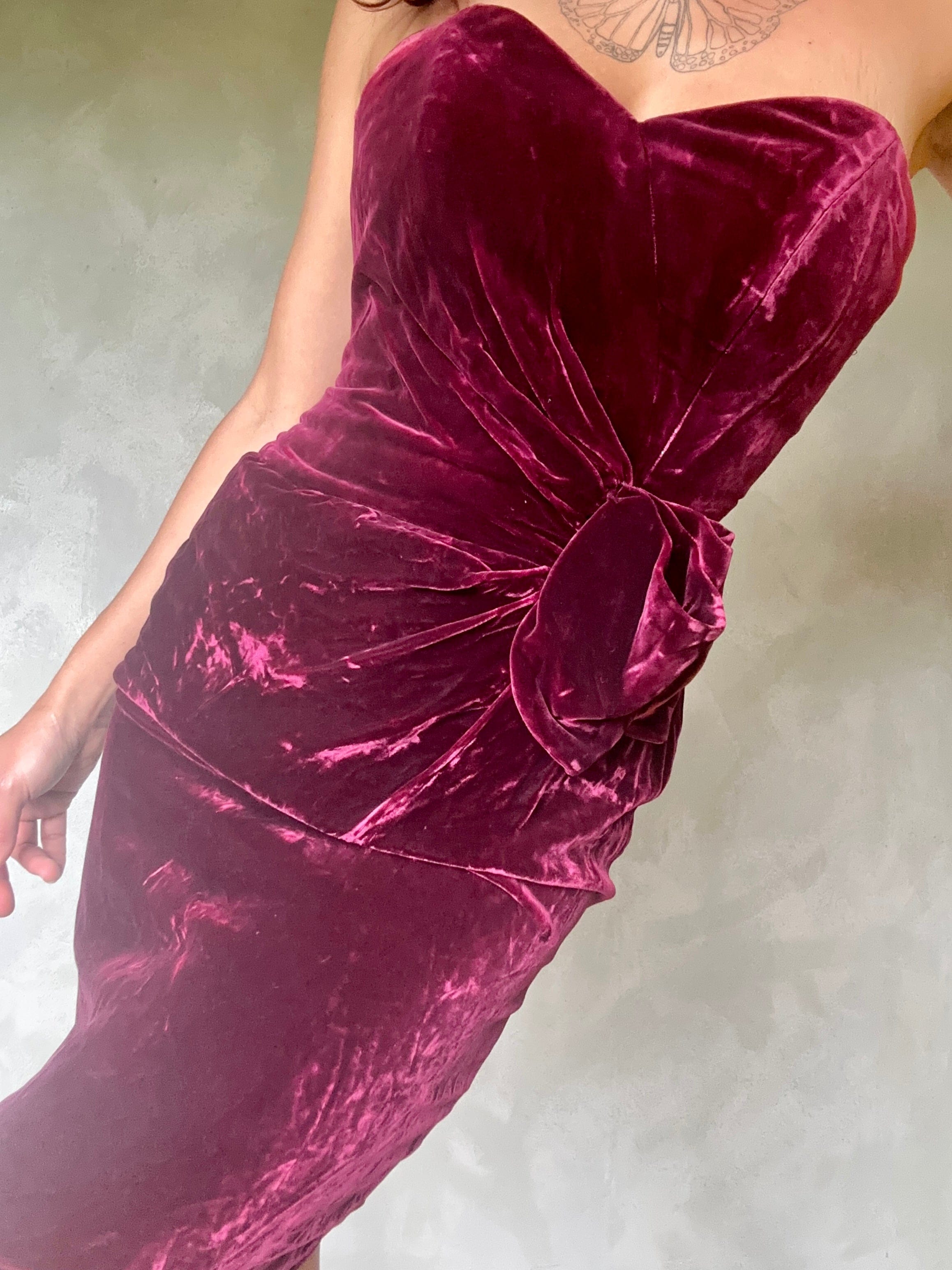 SisterGolden Dresses Winegum Vintage Velvet Dress