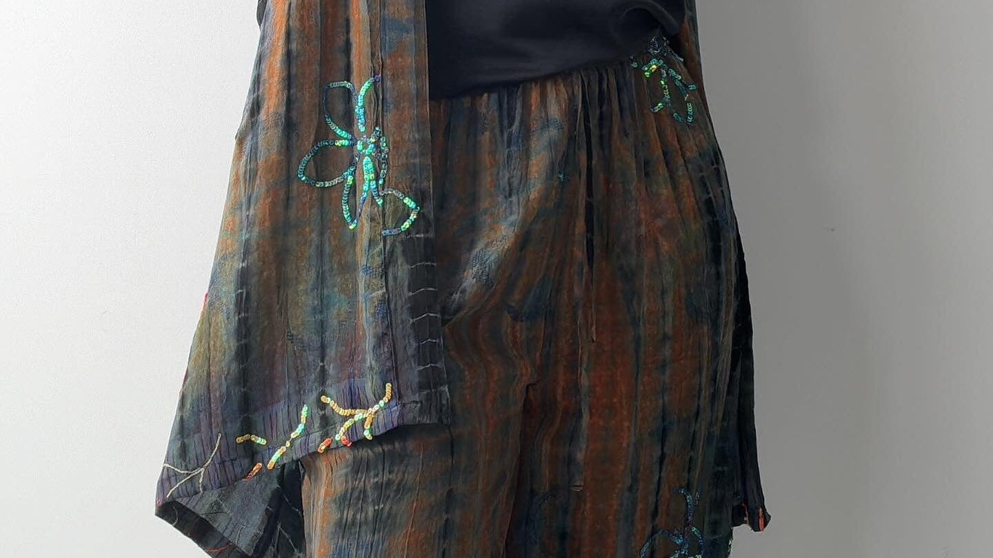 Sistergolden Electric Flower Silk Lounging Set Short