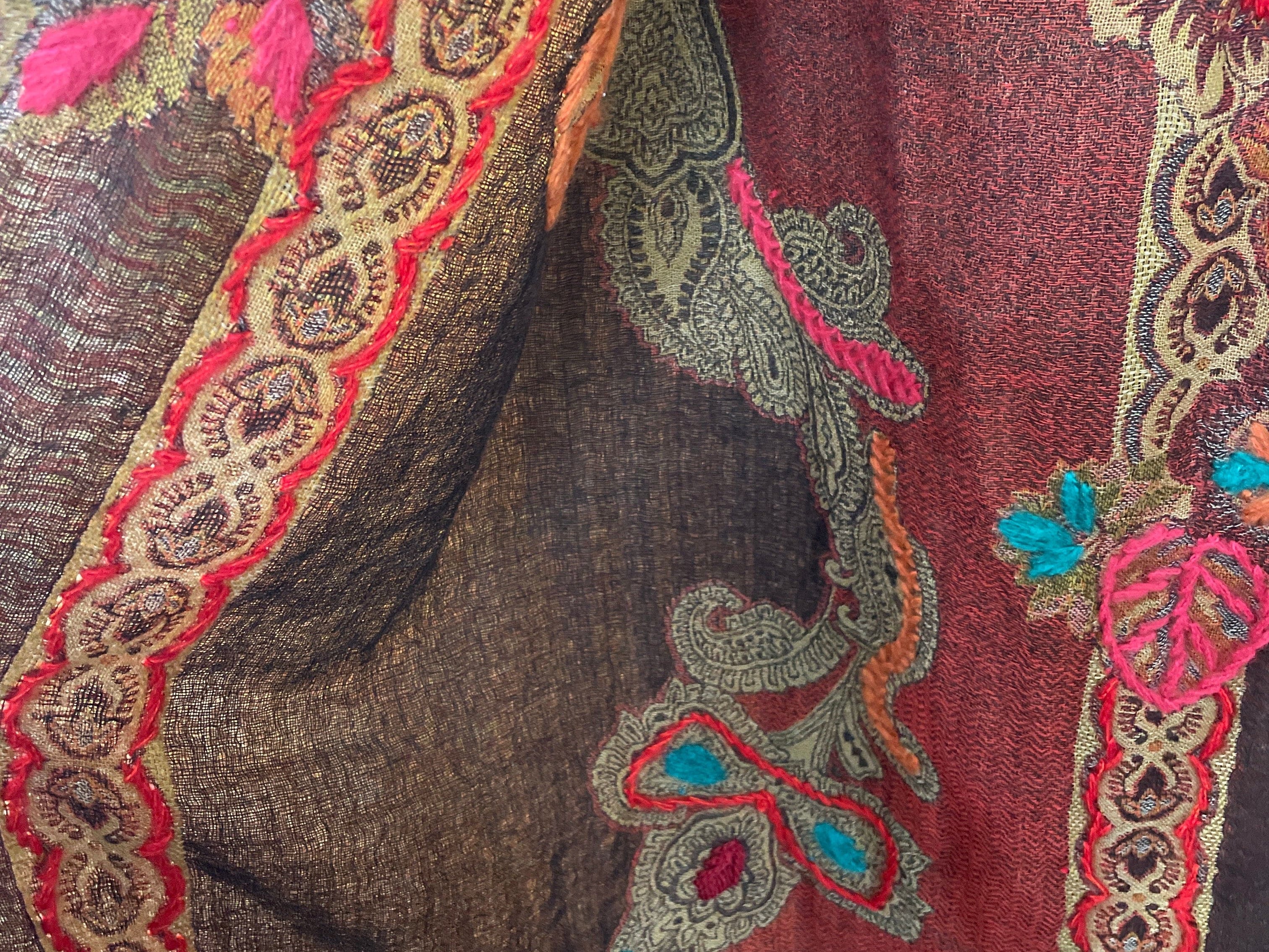 Sistergolden Fine Woollen Embroidered Scarf Brown