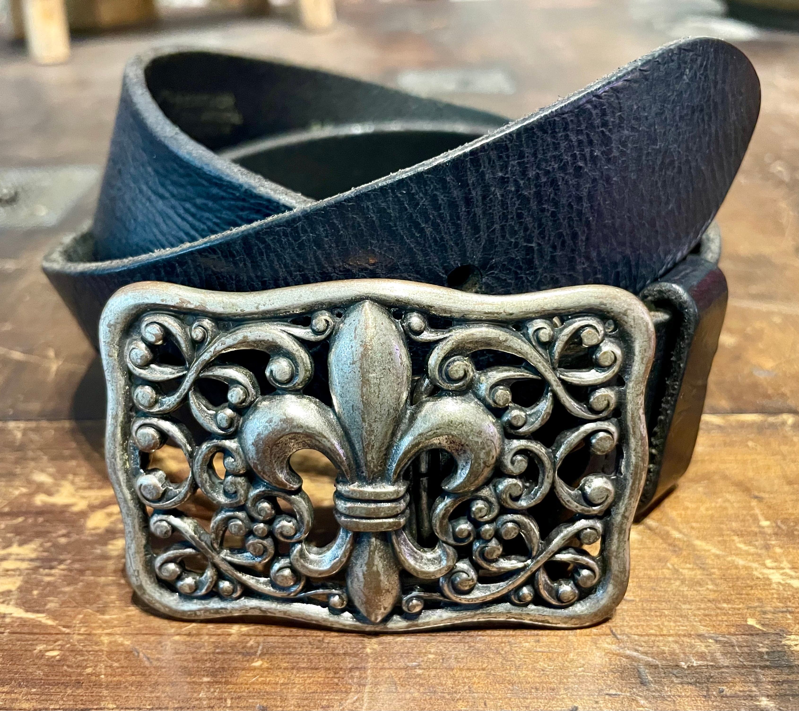 Fleur-de-lis Vintage Belt, Sistergolden, Sistergolden