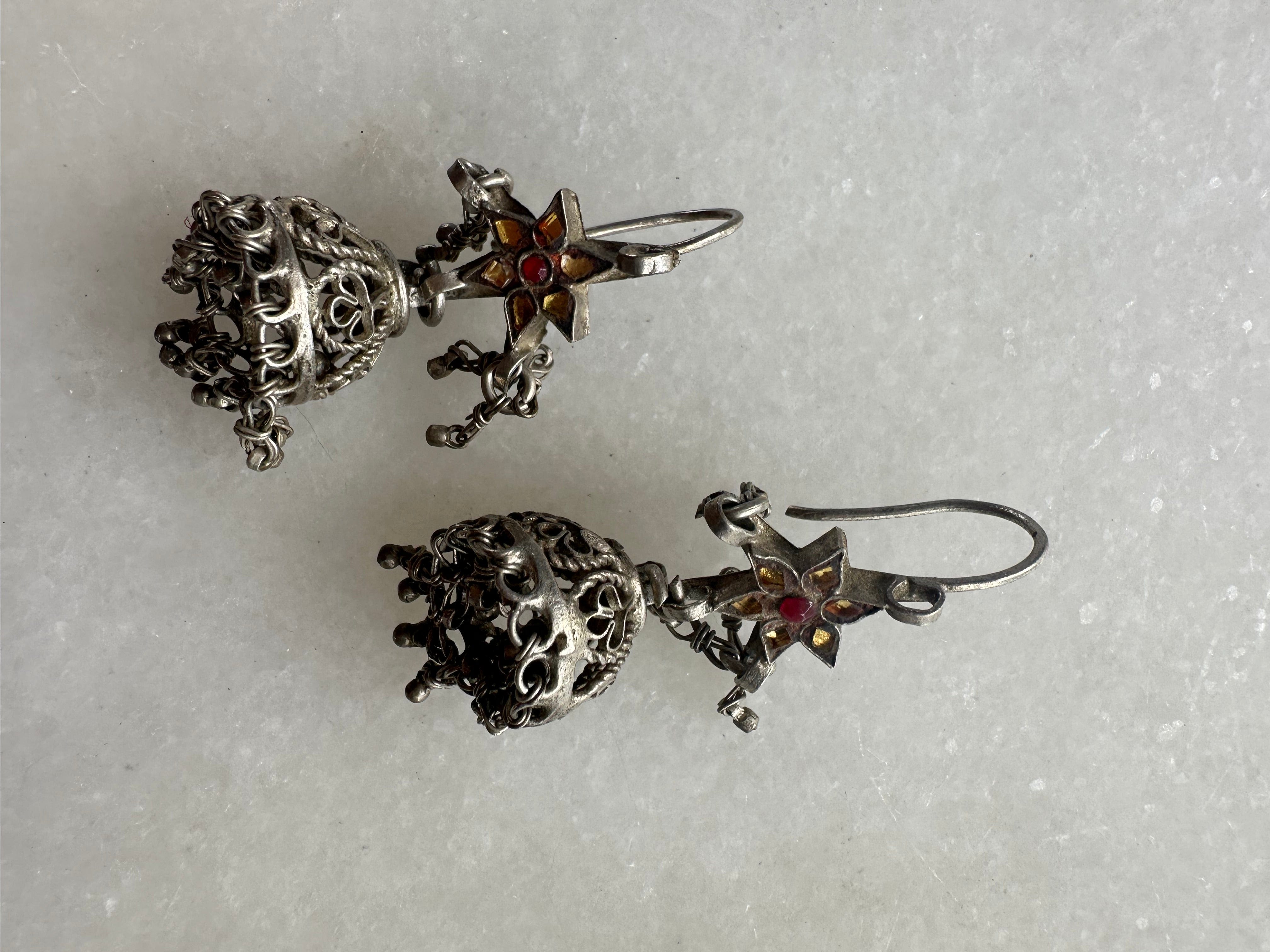 Sistergolden Hindi Bell #3 Silver handmade earrings