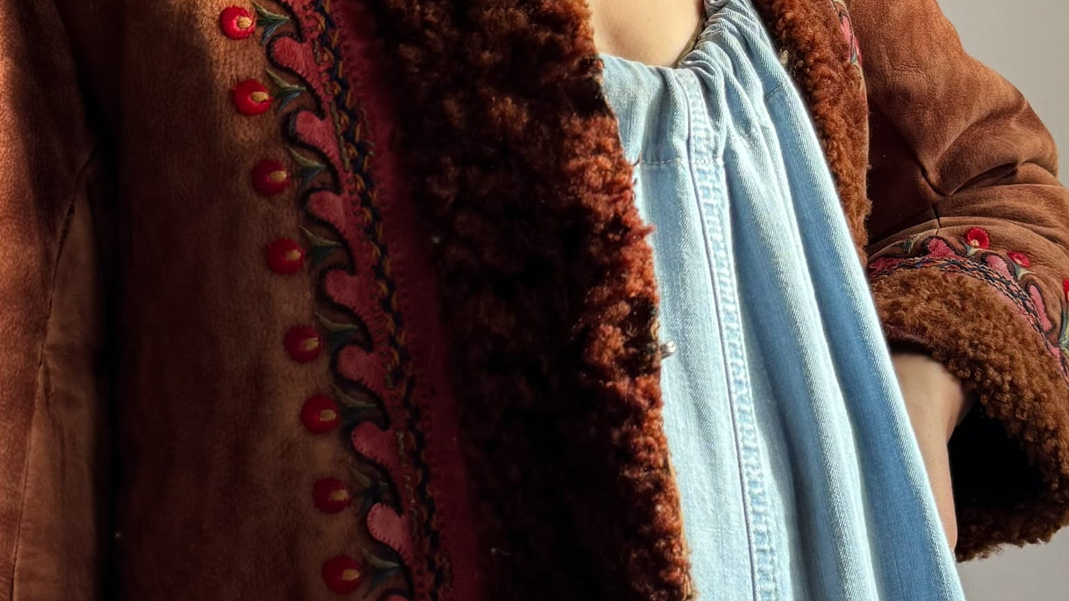 SisterGolden Jacket Vintage Polish Folk Pink Suede Shearling Jacket