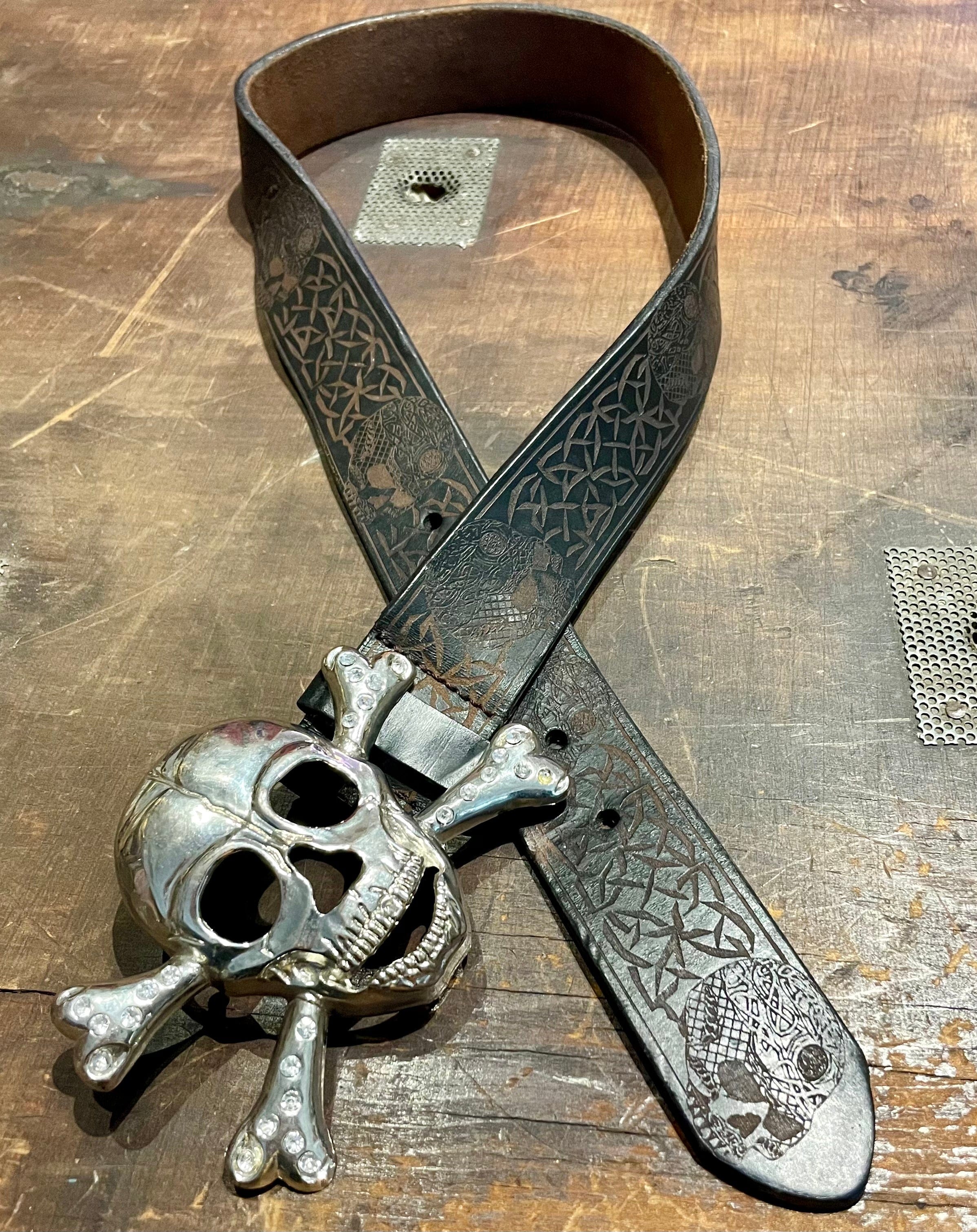 Me Hearties Vintage Belt, Sistergolden, Sistergolden