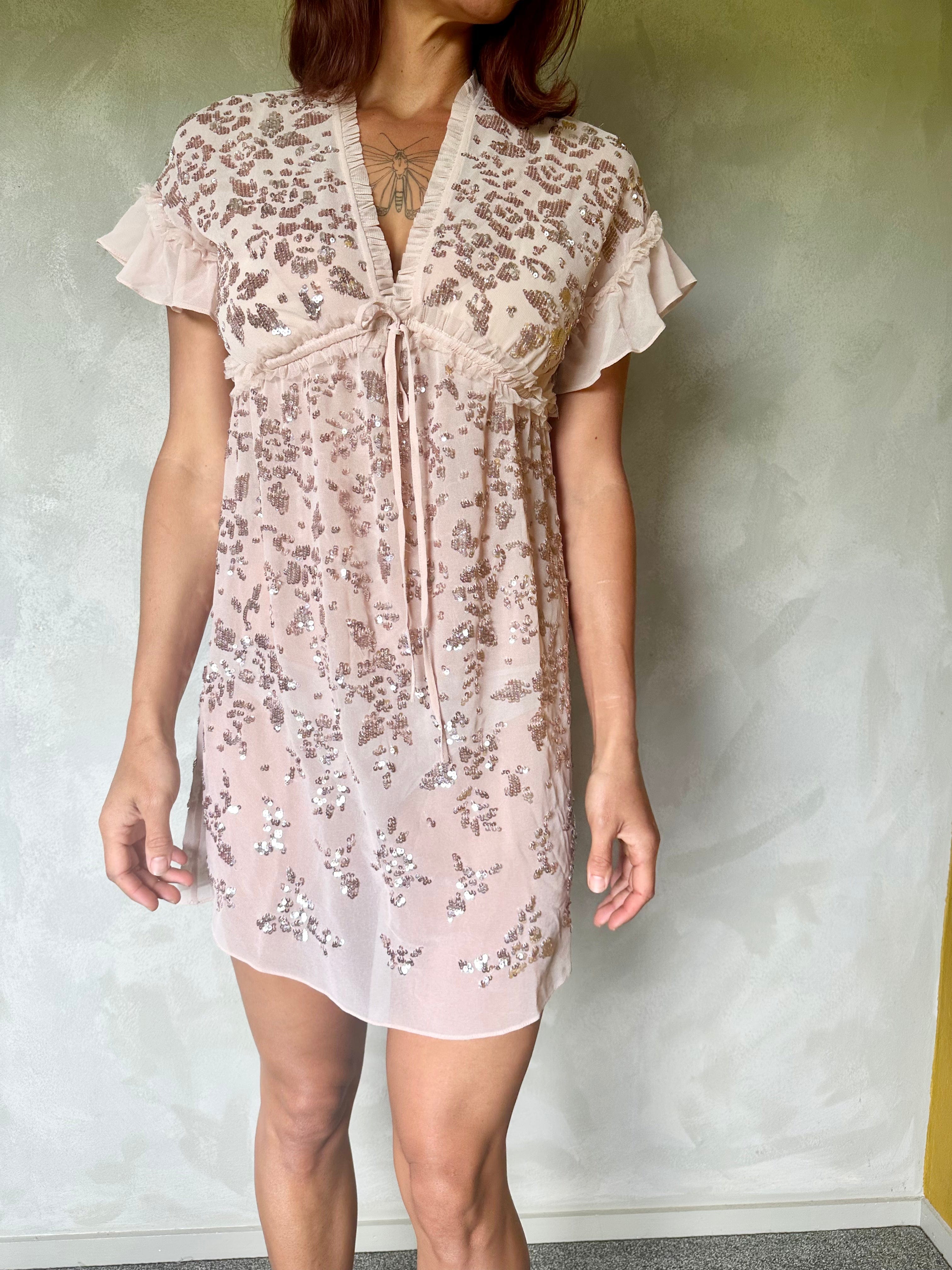 Sistergolden Needle and Thread Peach Sequin Dress