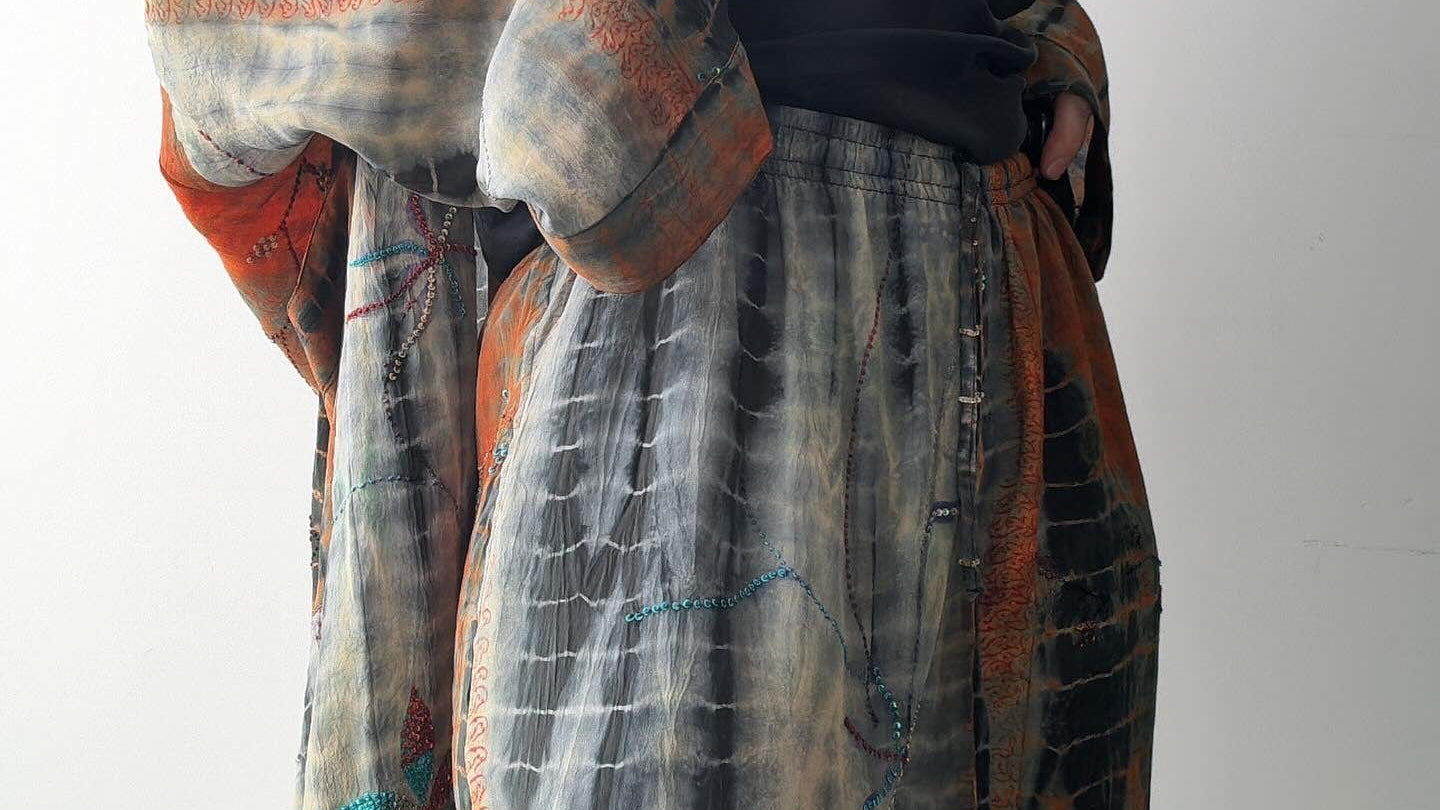 Sistergolden Phoenix Silk Lounging Set Short