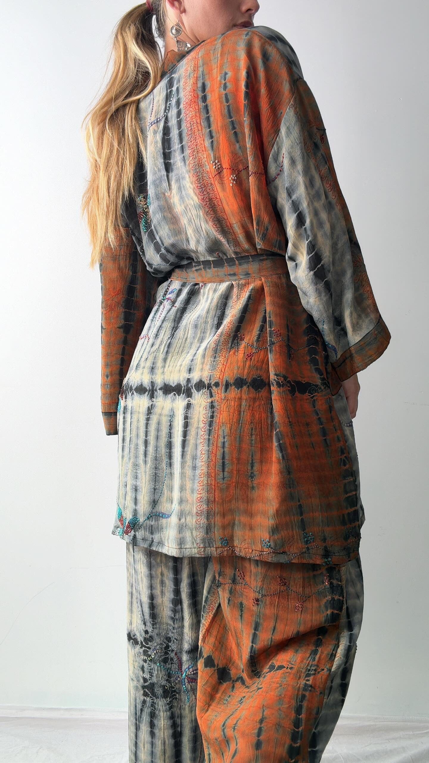 Sistergolden Phoenix Silk Lounging Set Short