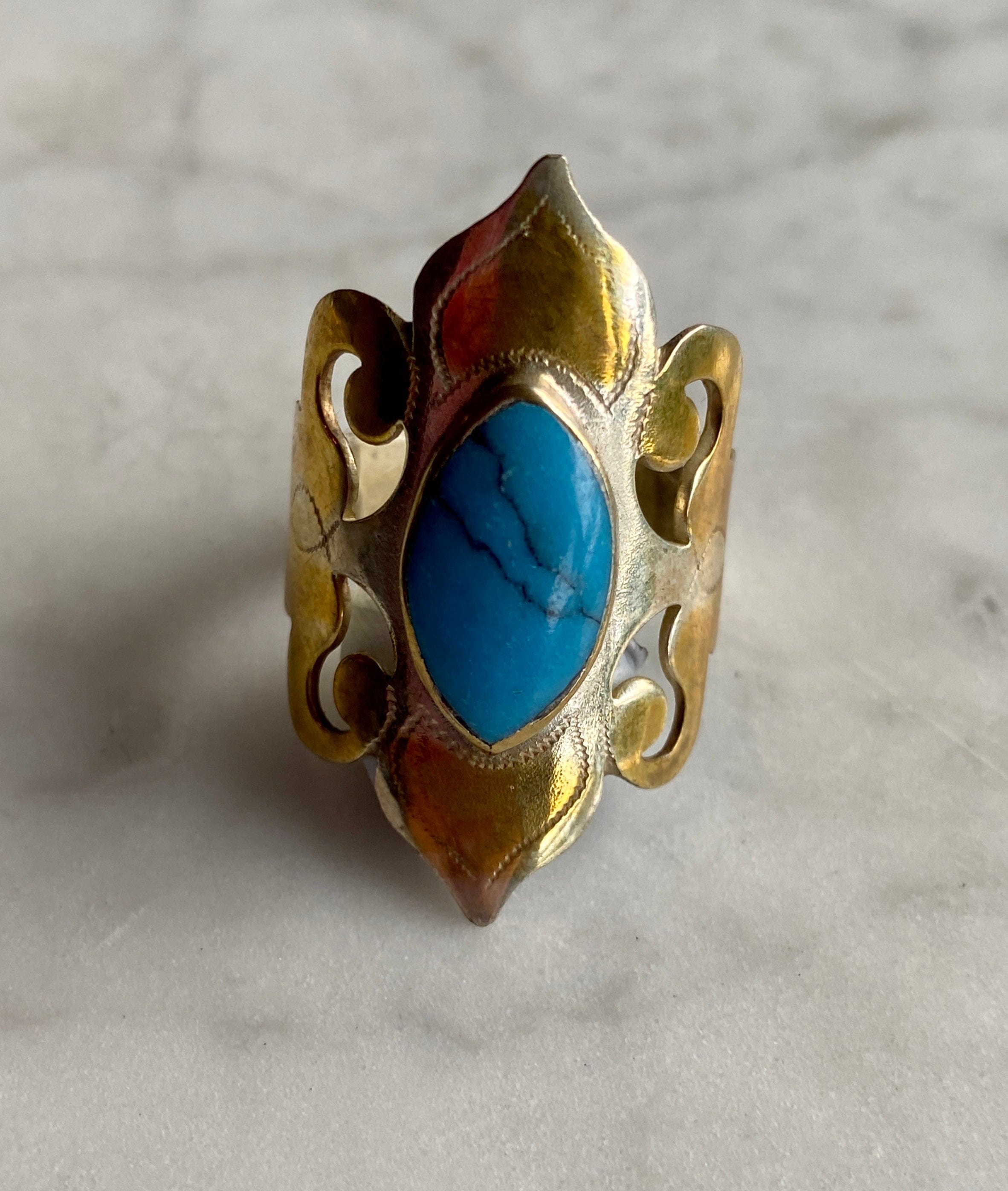 SisterGolden Ring Medieval Two-Tone Ring