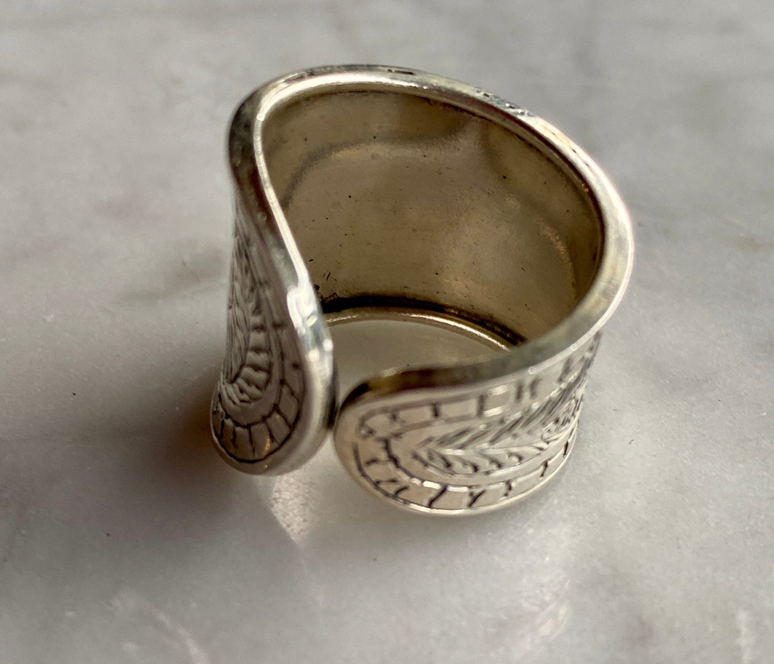 SisterGolden Rings Celtic Flower Ring