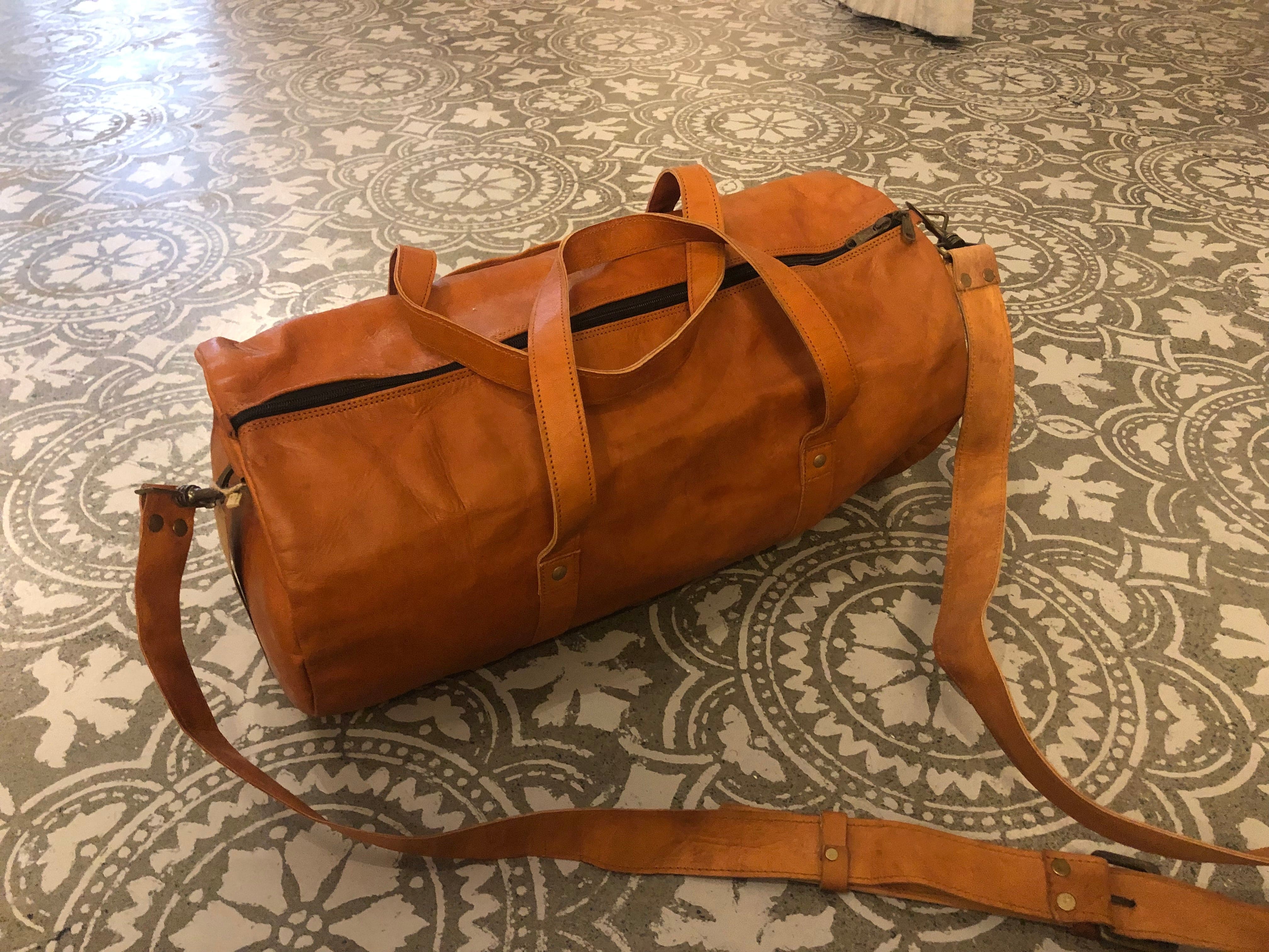 Sistergolden Saanvi Leather Duffle Bag