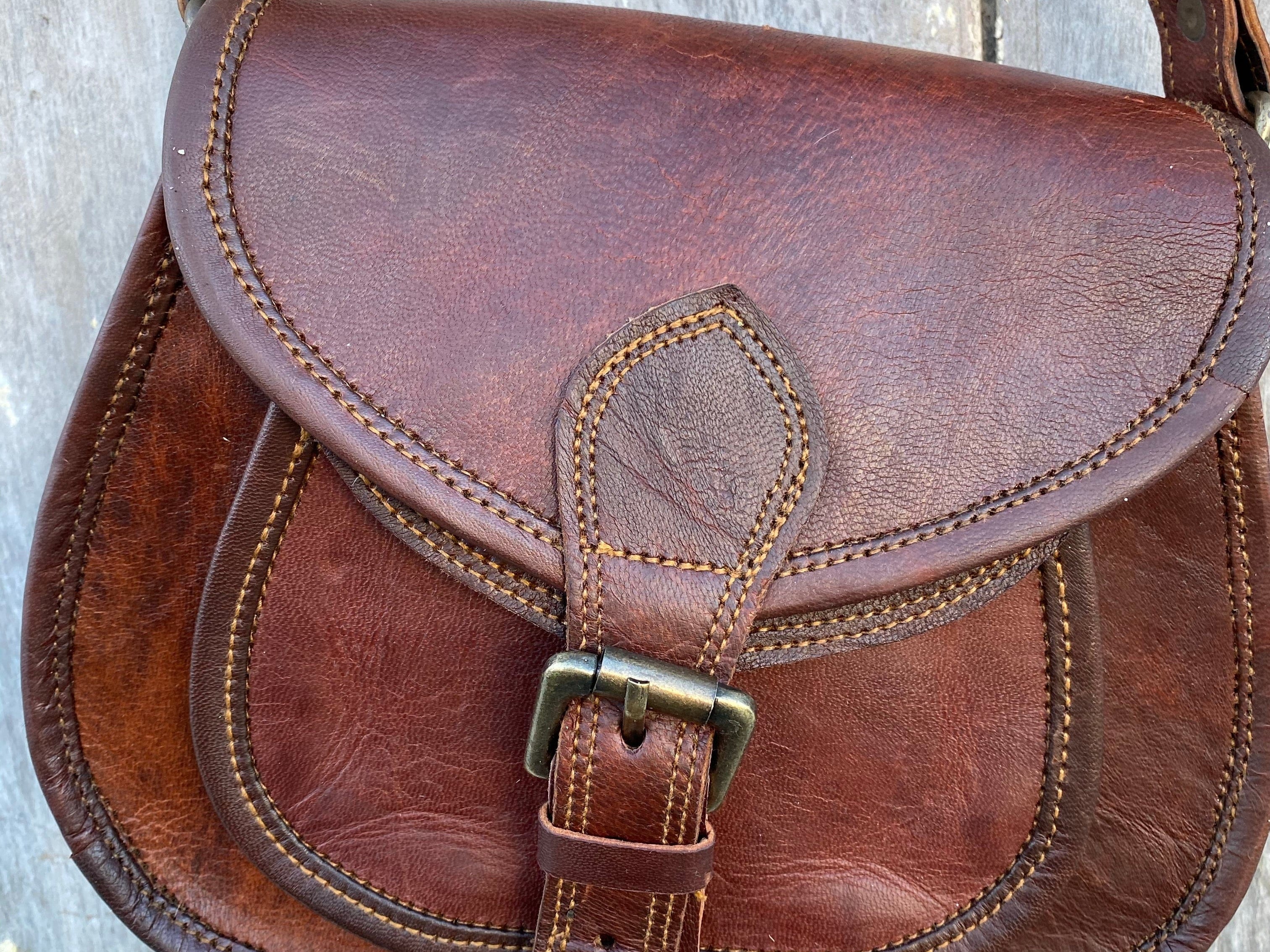 SisterGolden Satchels Small Leather Single Buckle Bag