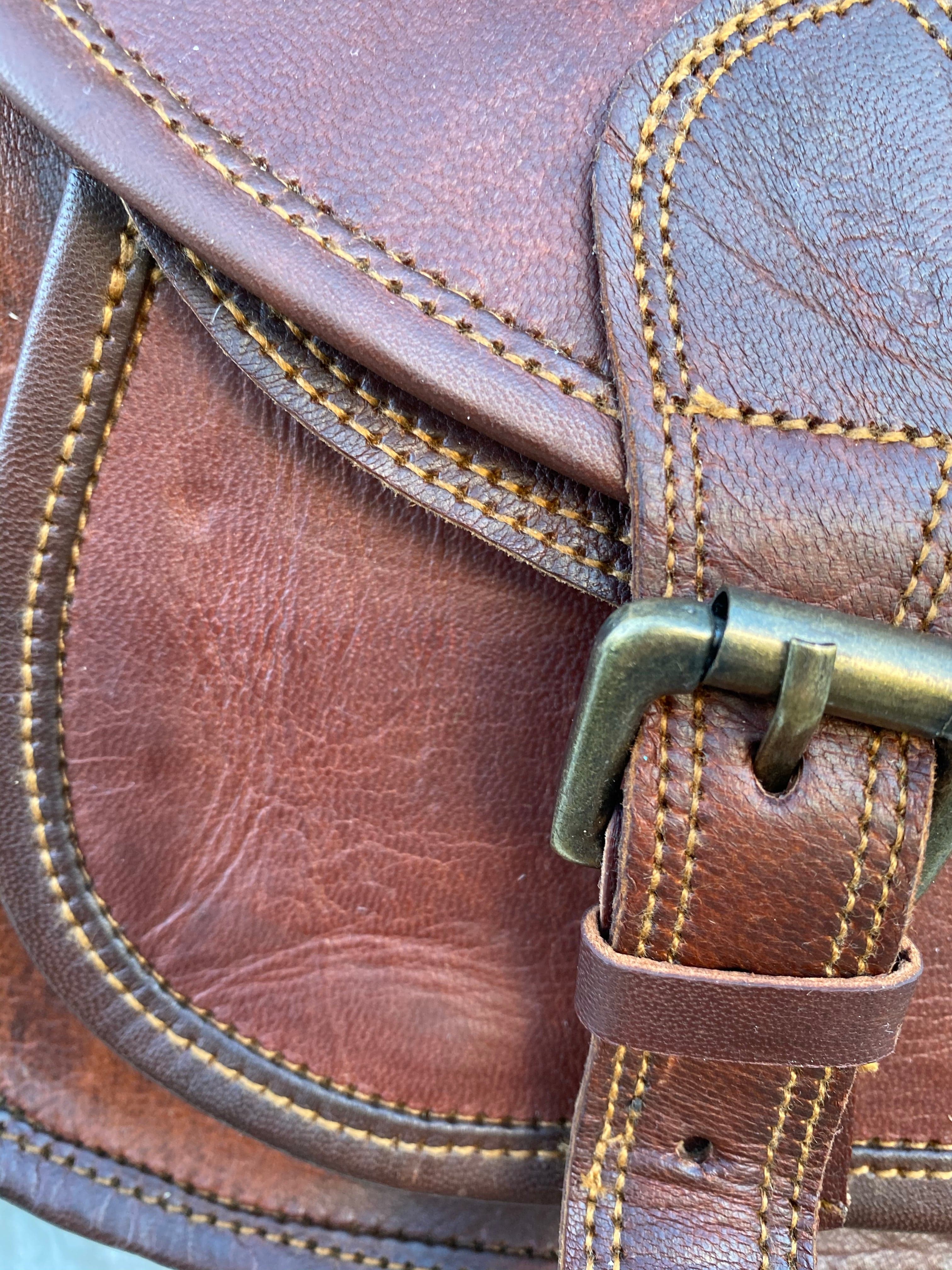 SisterGolden Satchels Small Leather Single Buckle Bag