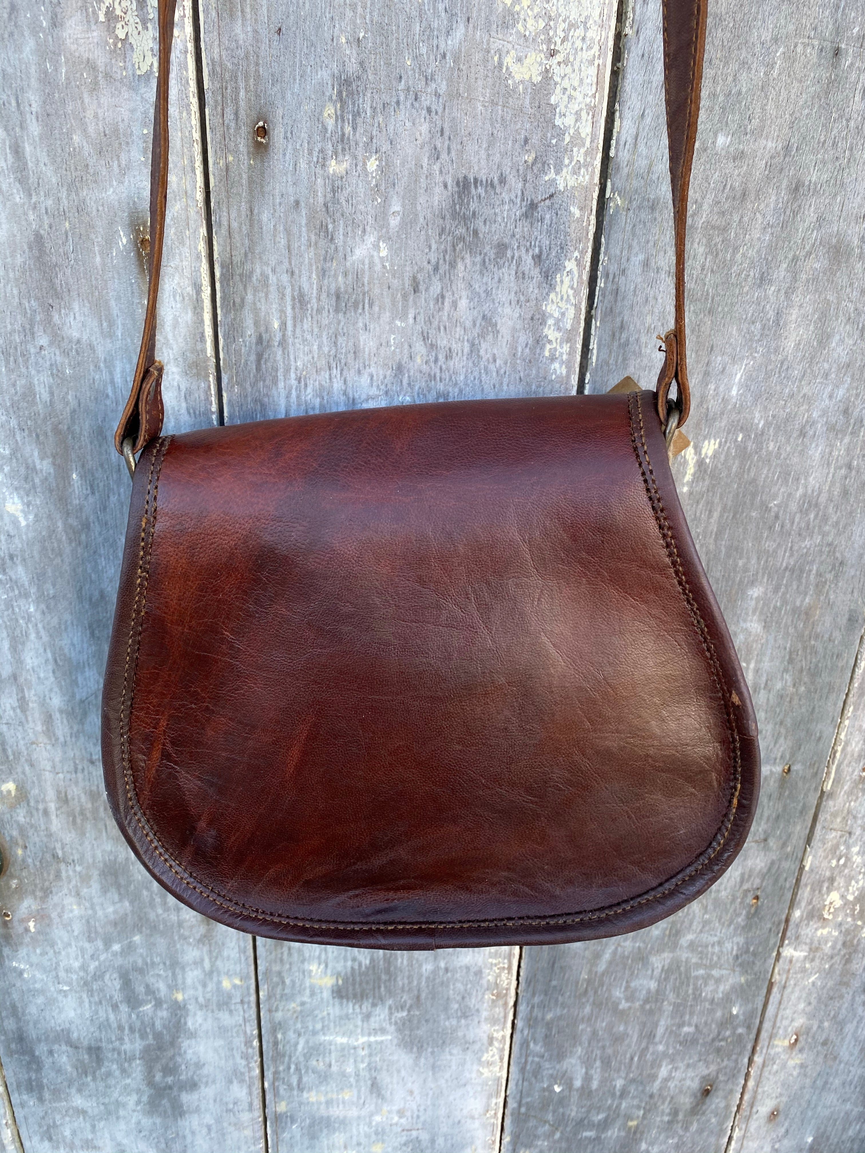 SisterGolden Satchels Small Leather Single Buckle Bag