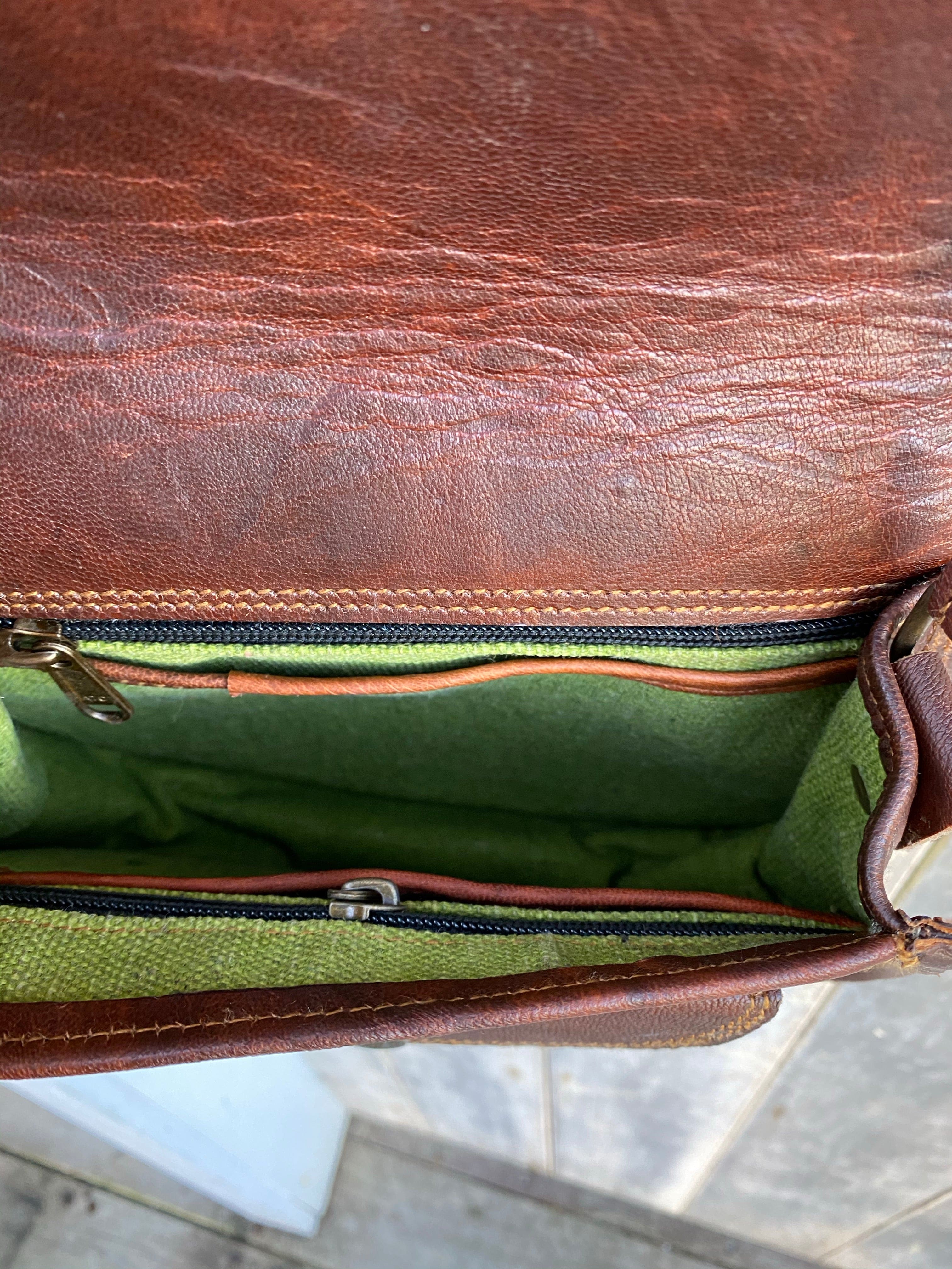 SisterGolden Satchels Small Leather Single Buckle Bag