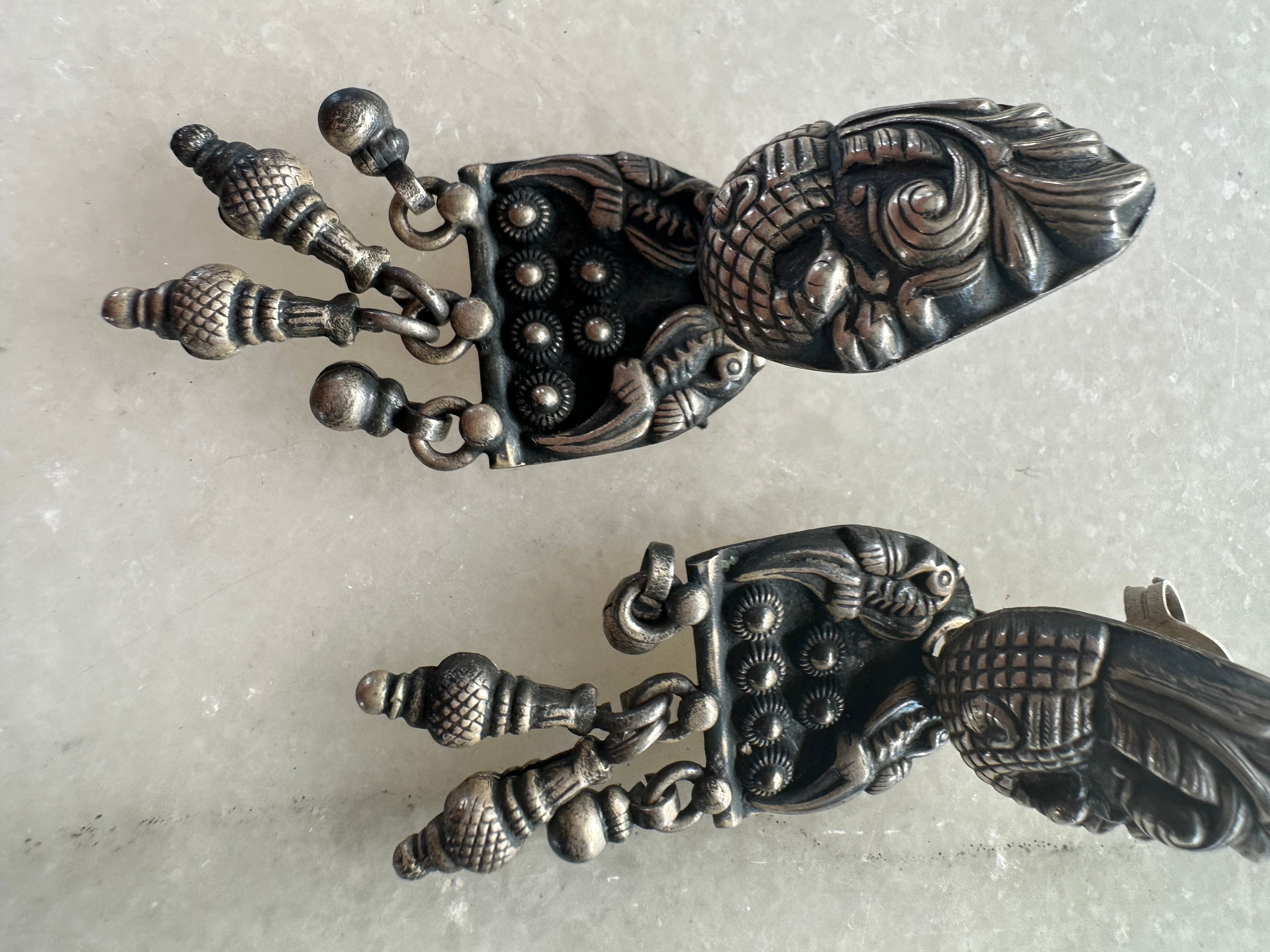 Sistergolden Shakti Silver handmade earrings Someone