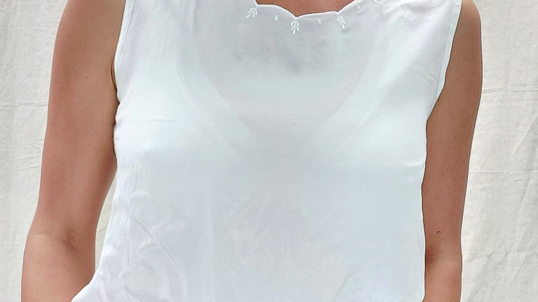 Sistergolden Tank Cleo Vintage Silk Blend Tank