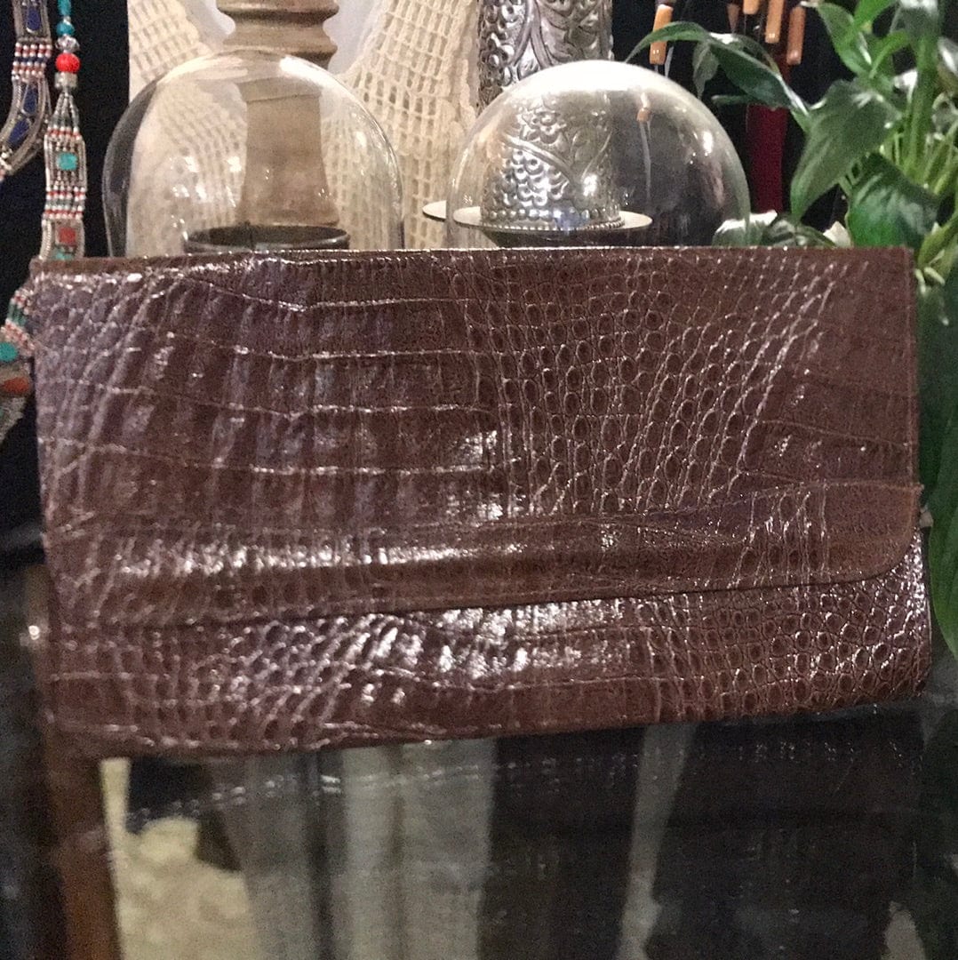 Sistergolden Tick Toc Croc Vintage Clutch