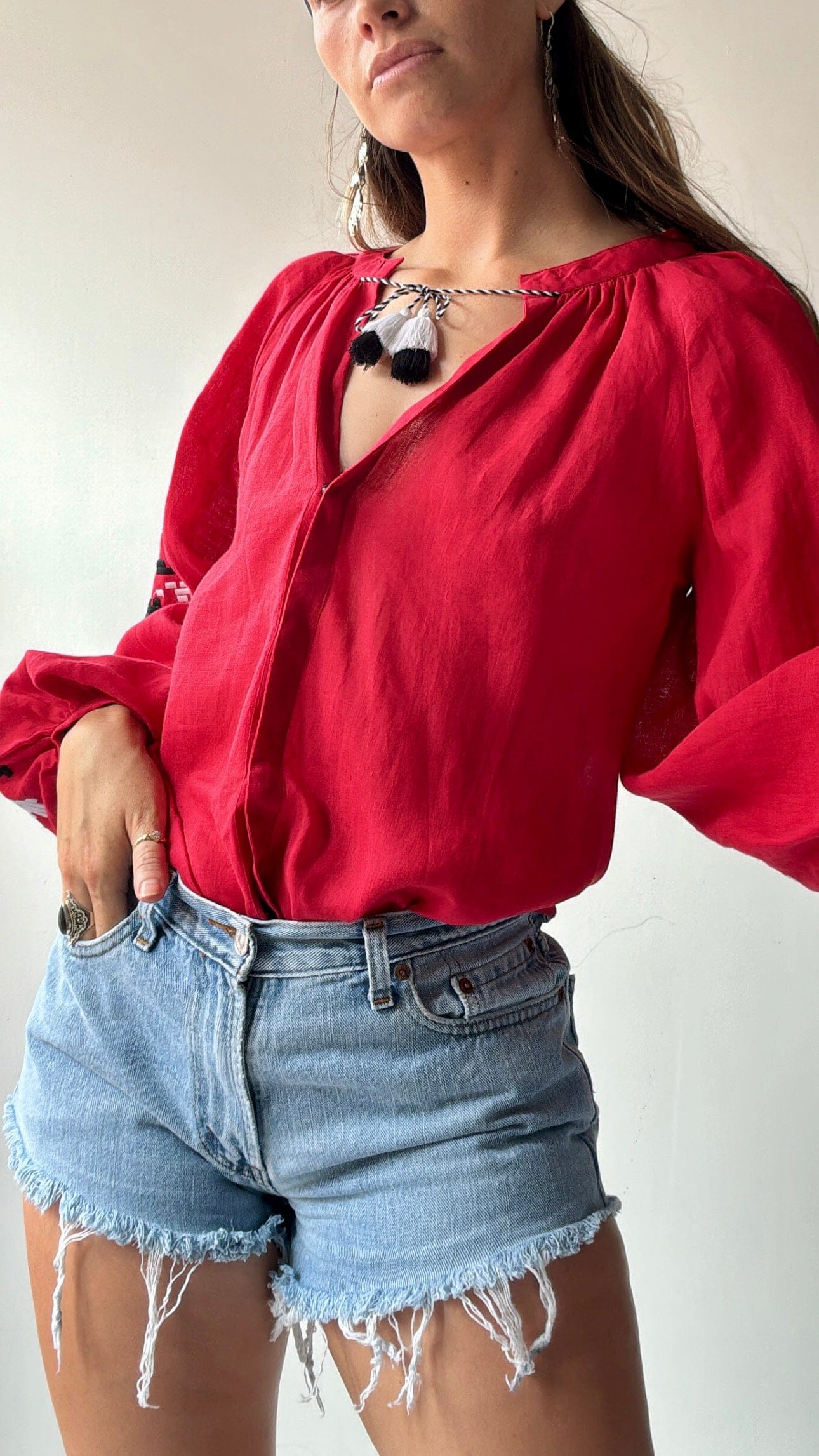 Sistergolden Tops March 11 Red Linen Top/Black